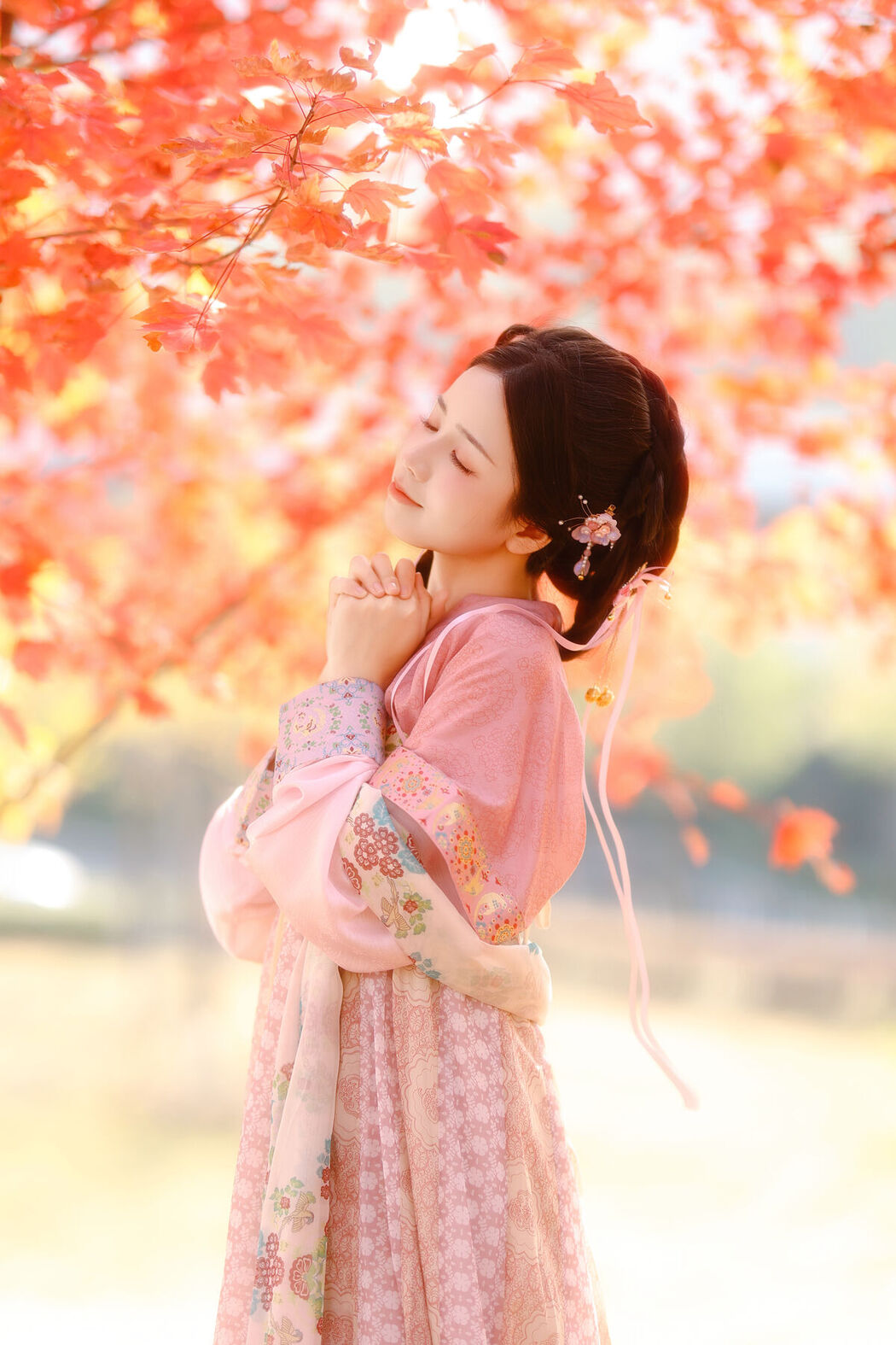 YiTuYu艺图语 Vol.8065 小杜同学 (26P)