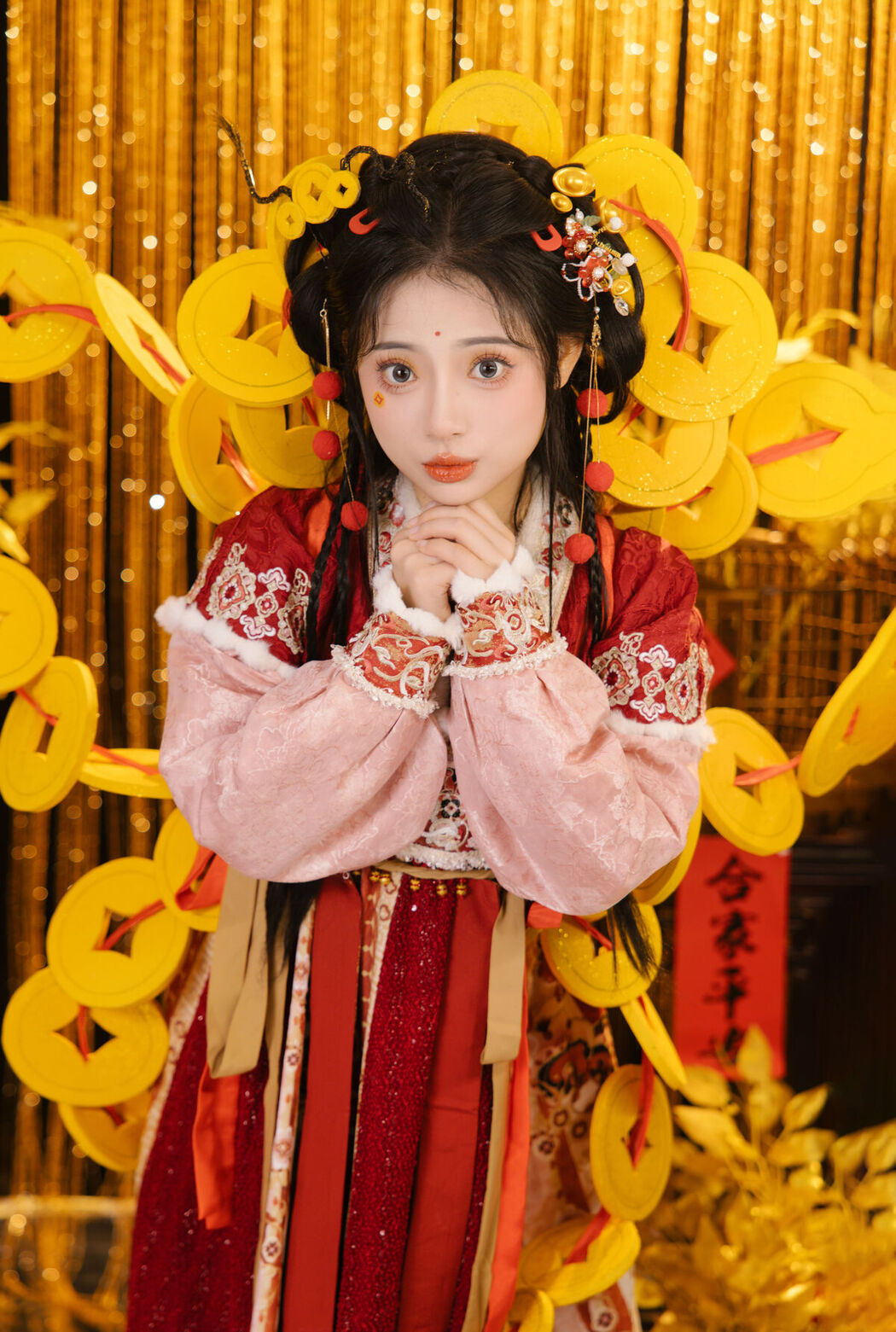 YiTuYu艺图语 Vol.8114 衔鹿 (28P)