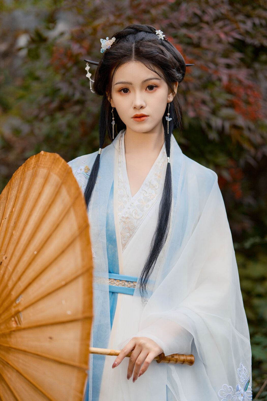 YiTuYu艺图语 Vol.8083 悦璃 (24P)