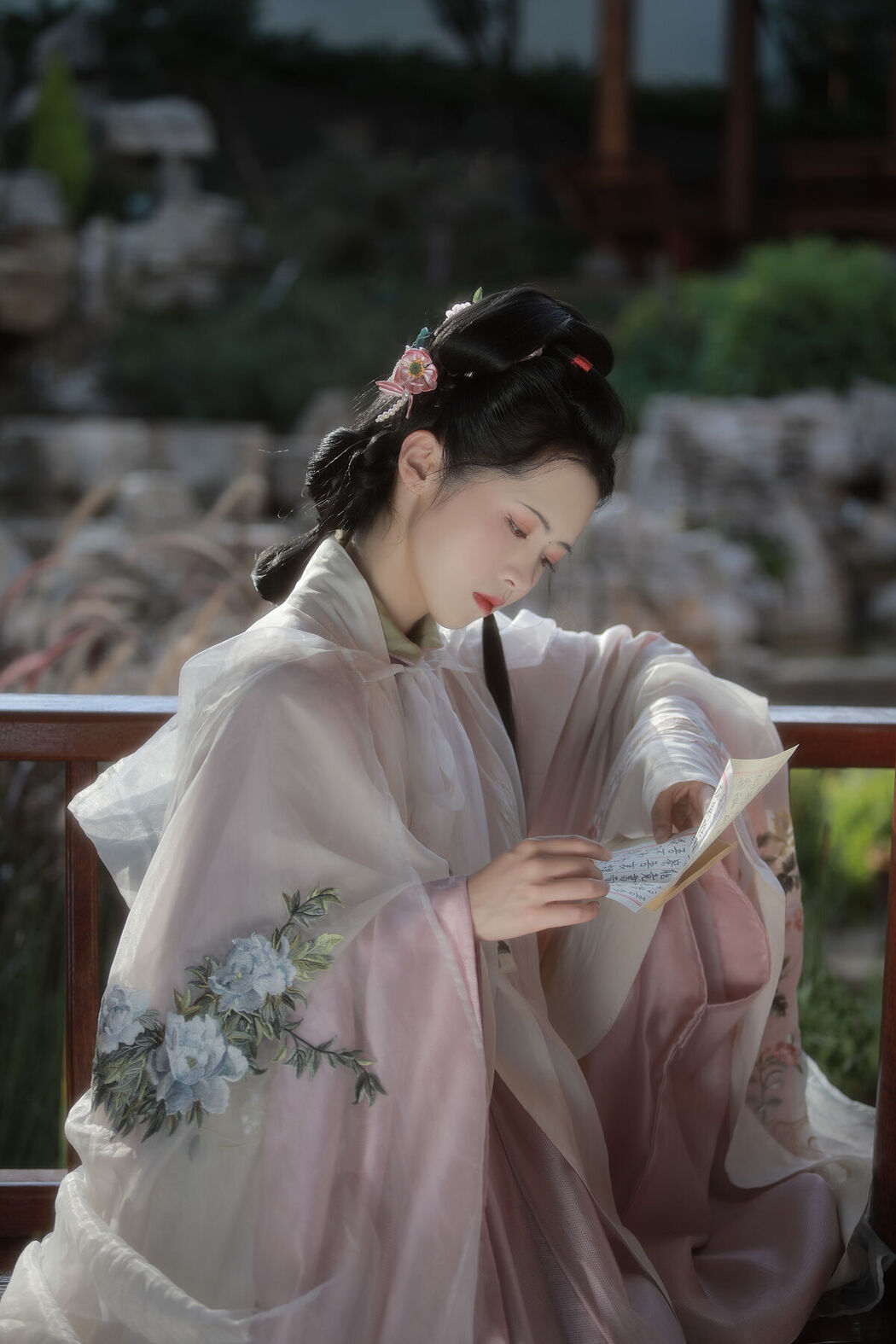 YiTuYu艺图语 Vol.8078 一枝眠眠 (21P)