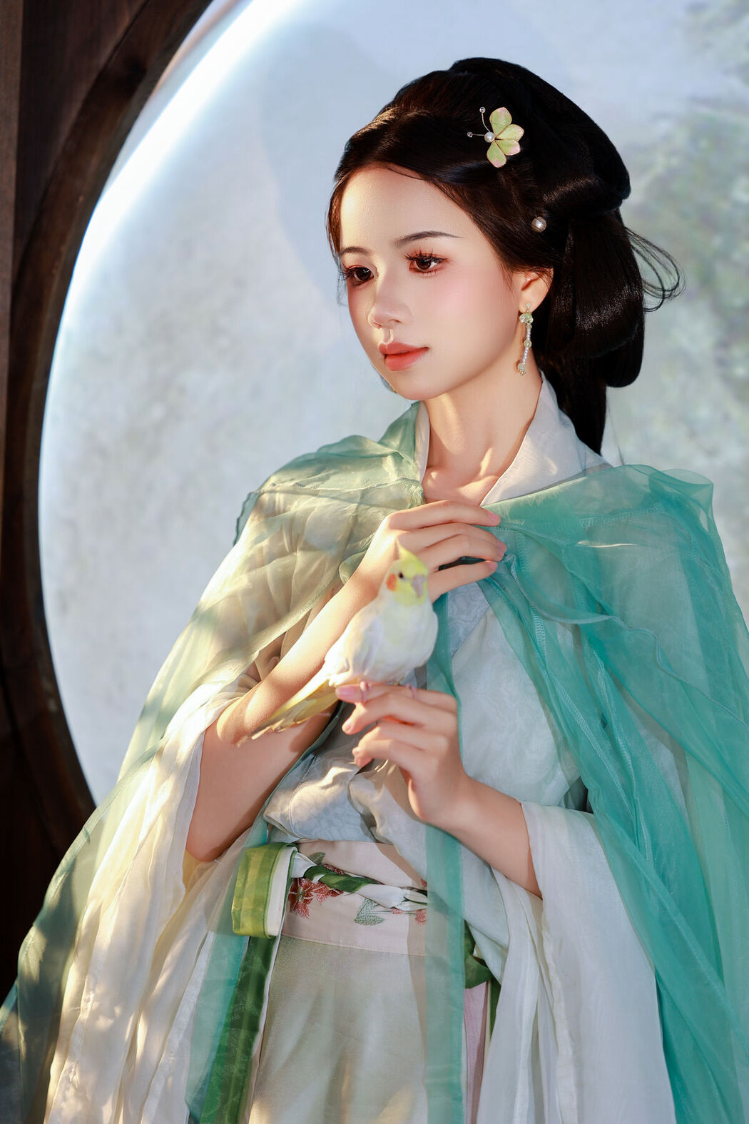 YiTuYu艺图语 Vol.8077 小杜同学 (30P)