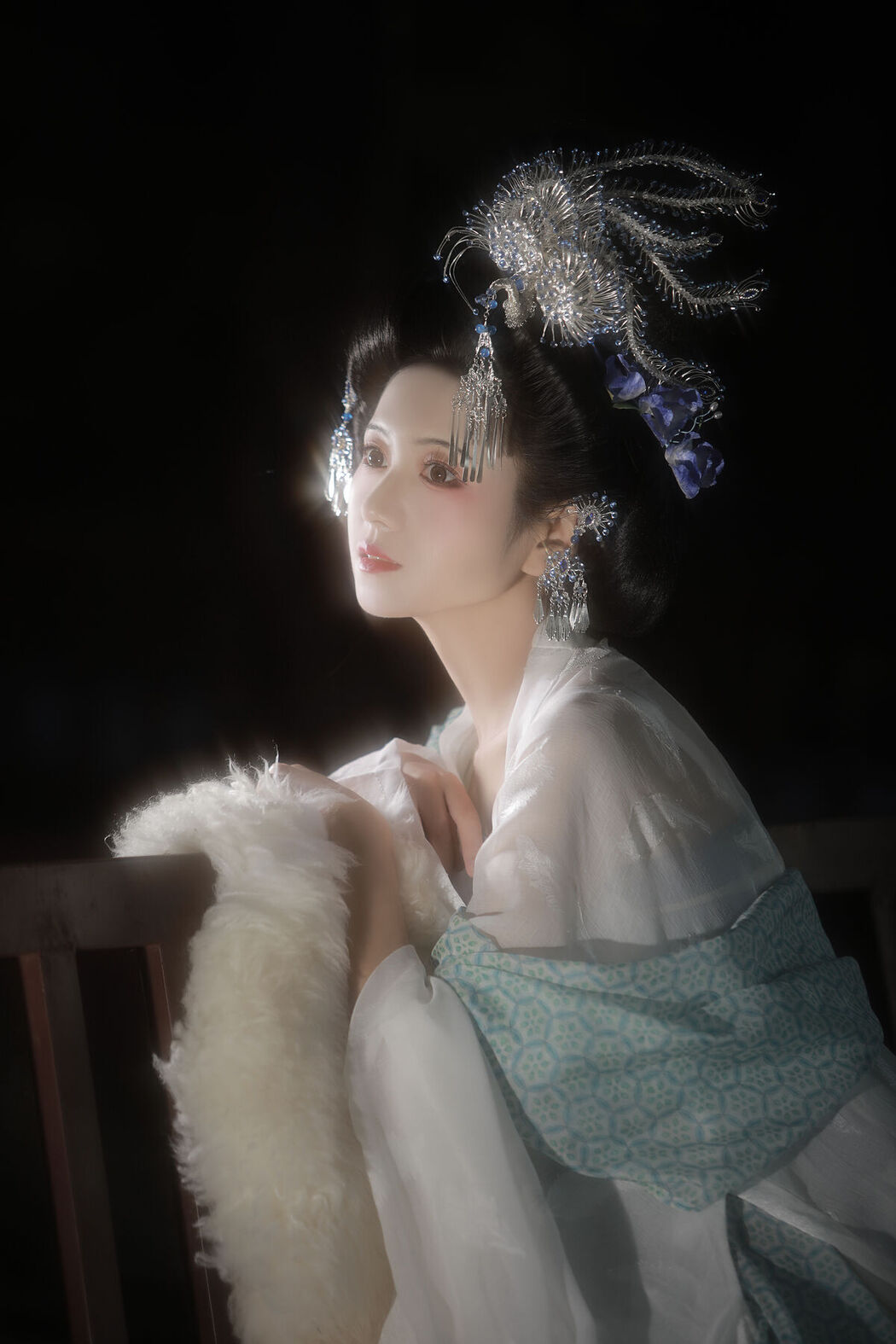 YiTuYu艺图语 Vol.8109 瑜瑾 (22P)