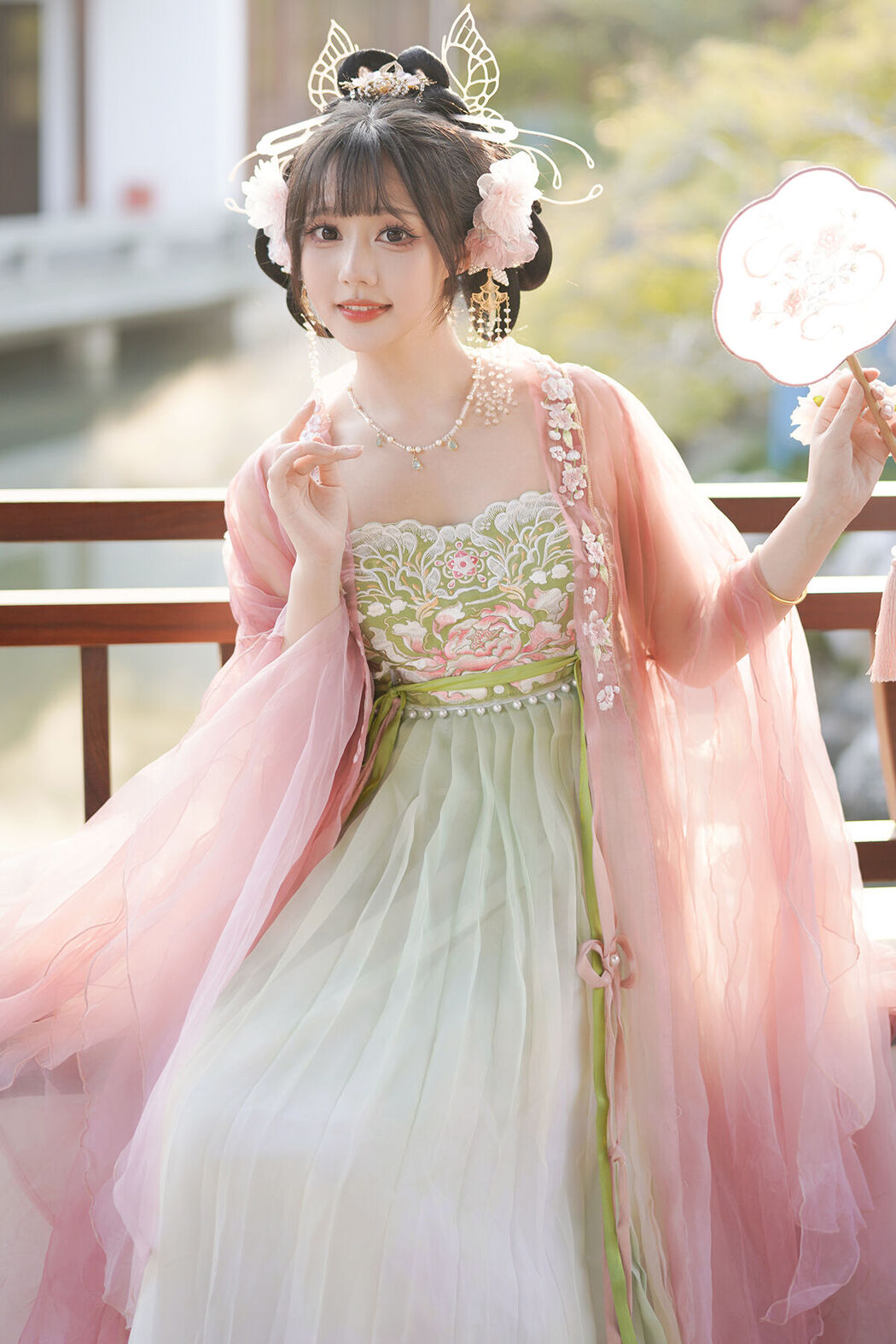 YiTuYu艺图语 Vol.8046 Qing Liu Cover Photo