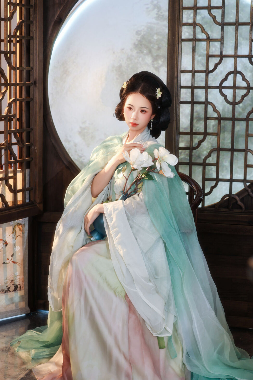 YiTuYu艺图语 Vol.8077 小杜同学 (30P)