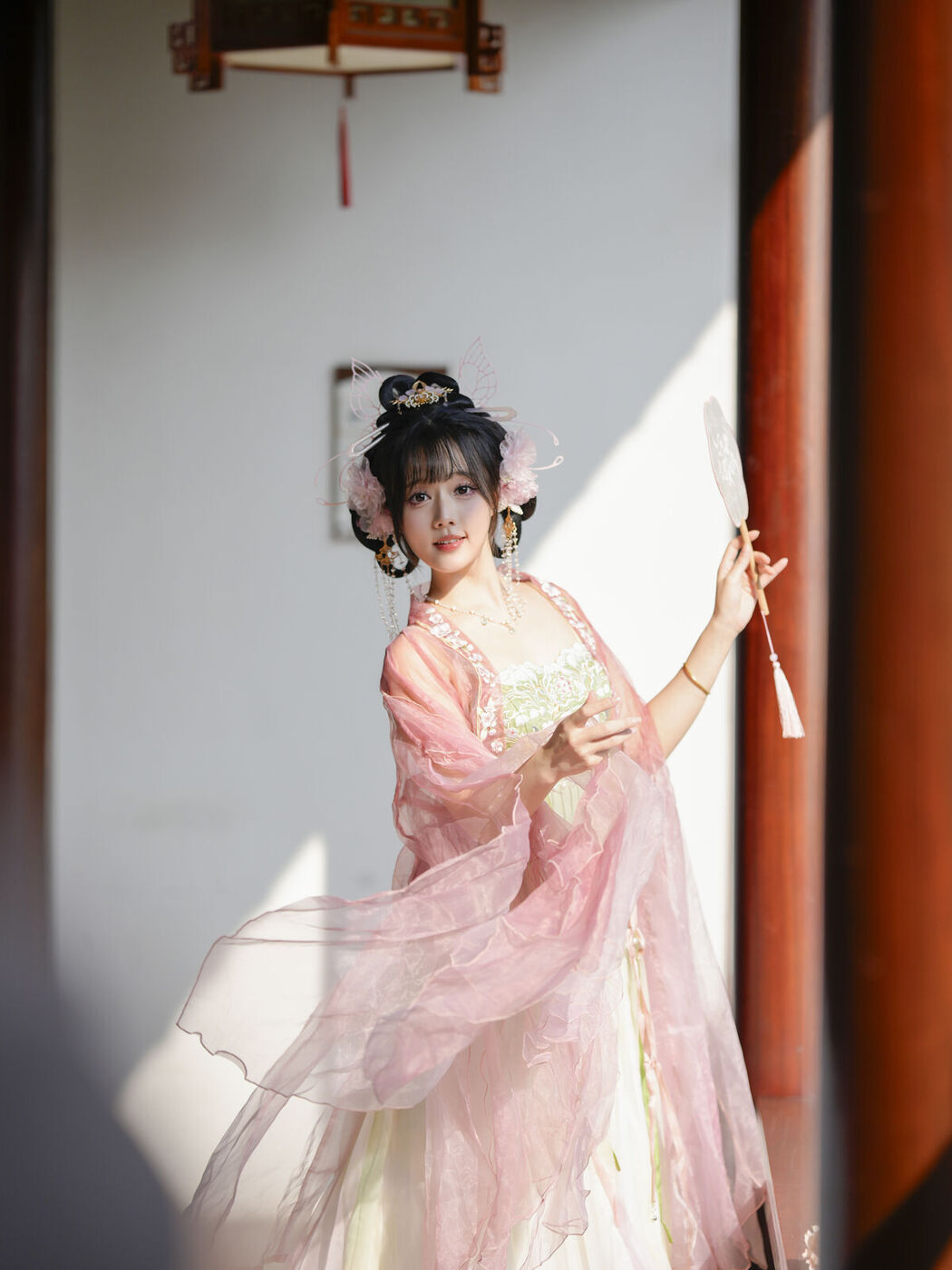 YiTuYu艺图语 Vol.8046 Qing Liu