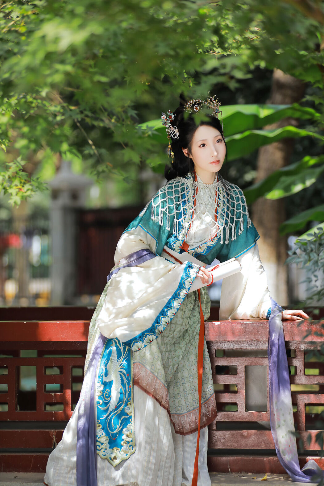 YiTuYu艺图语 Vol.8113 李猜 (23P)