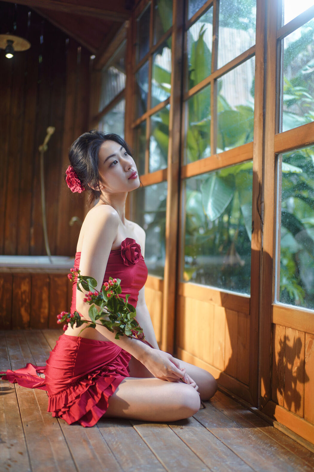 YiTuYu艺图语 Vol.8118 Liya (34P)