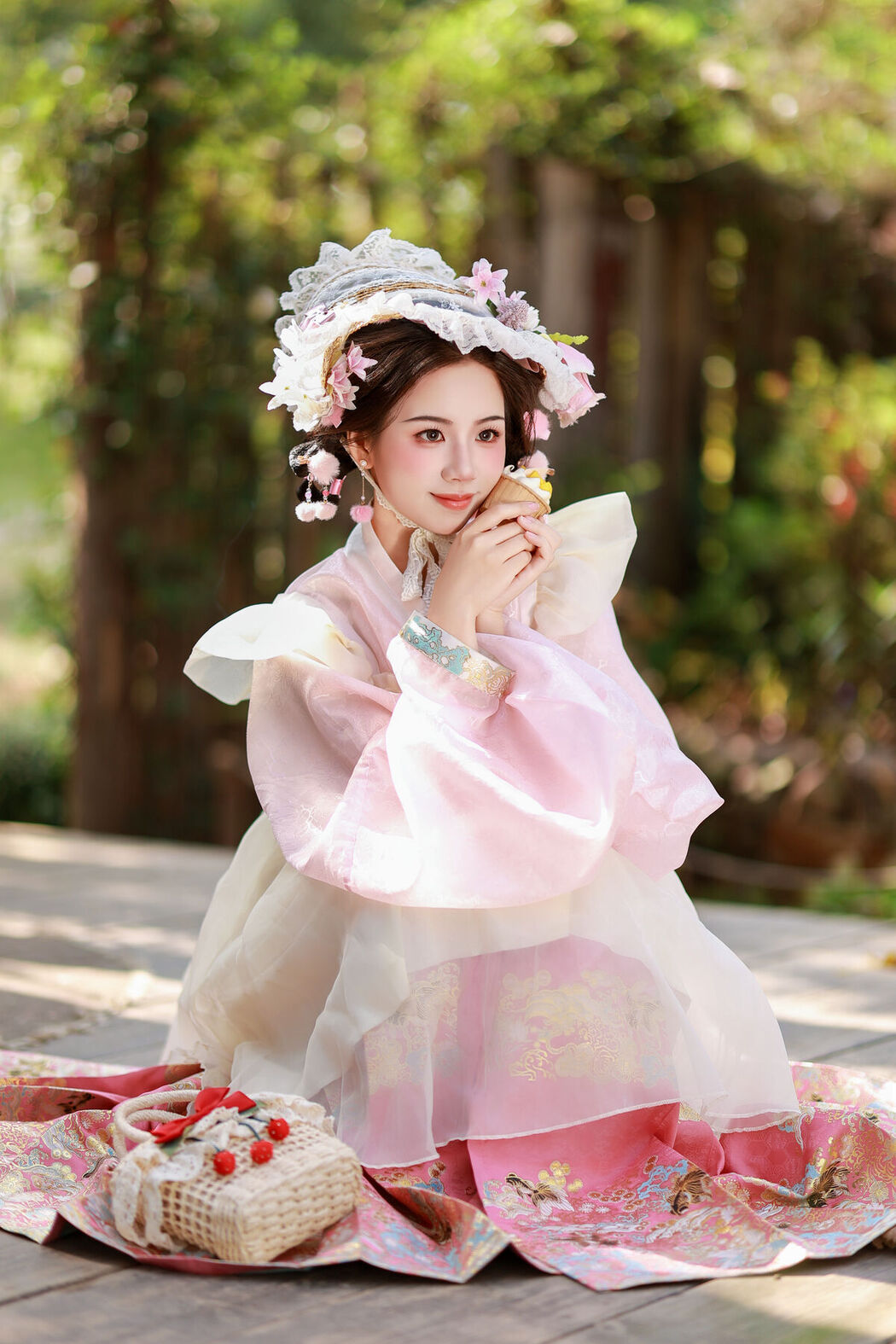 YiTuYu艺图语 Vol.8115 小杜同学 (23P)