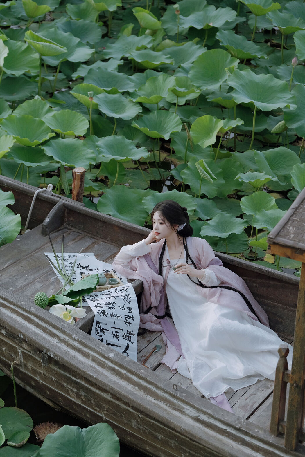 YiTuYu艺图语 Vol.8126 瑶瑶 (17P)