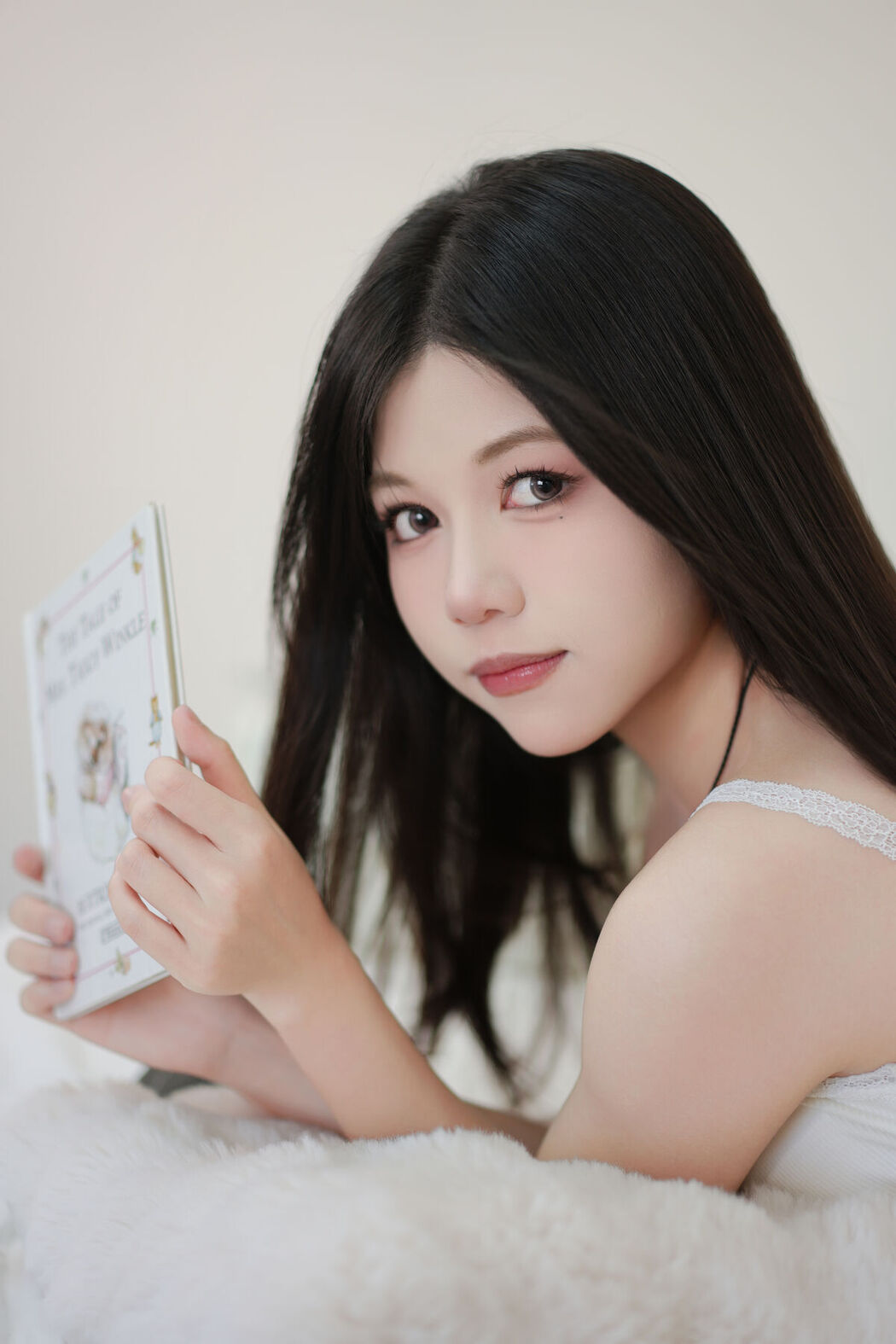 YiTuYu艺图语 Vol.8092 璇 (32P)