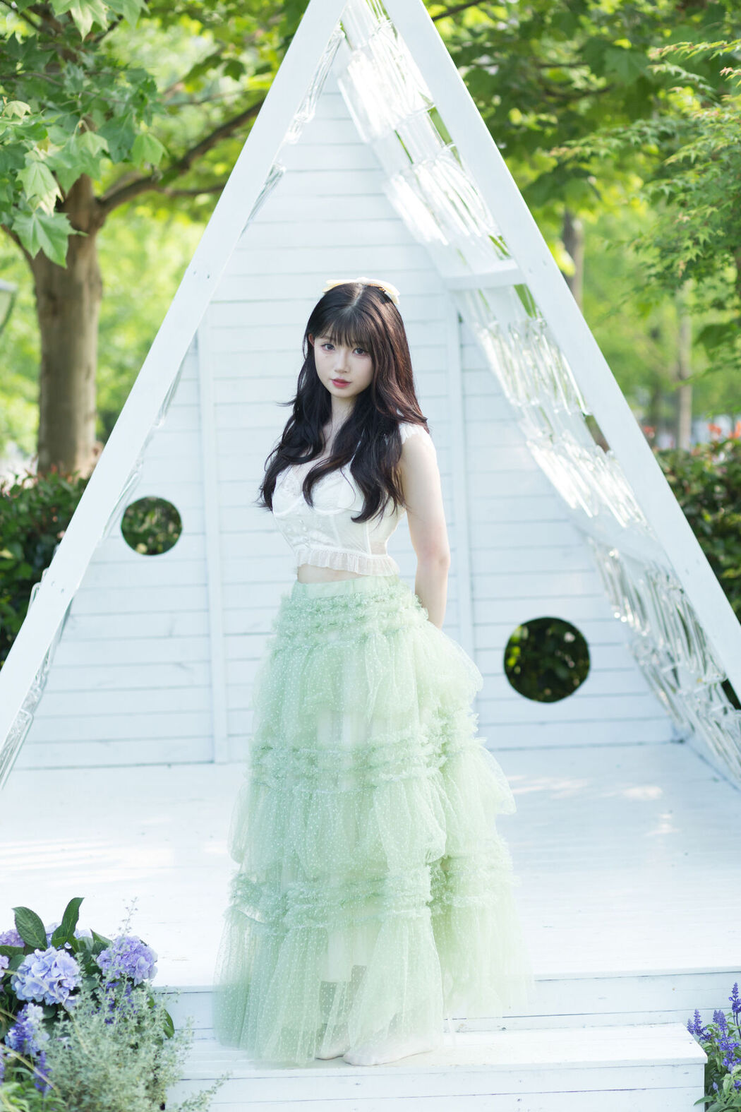 YiTuYu艺图语 Vol.8051 月月公主 (25P)