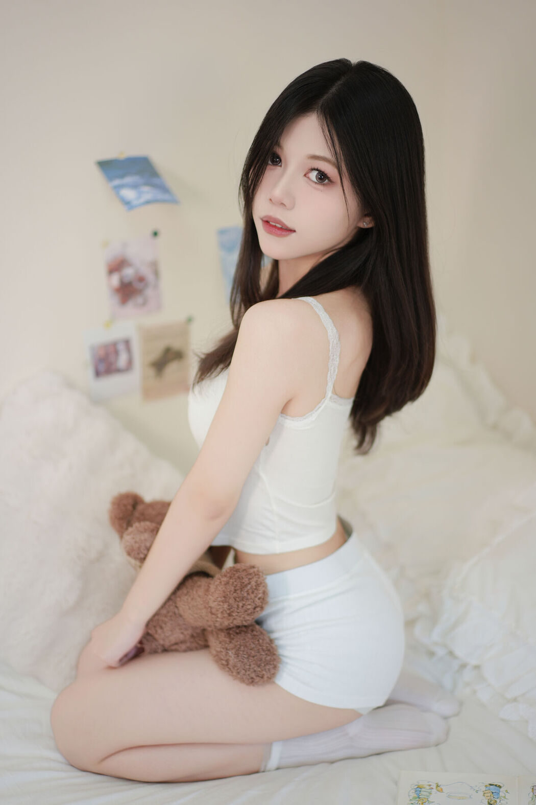 YiTuYu艺图语 Vol.8092 璇 (32P)
