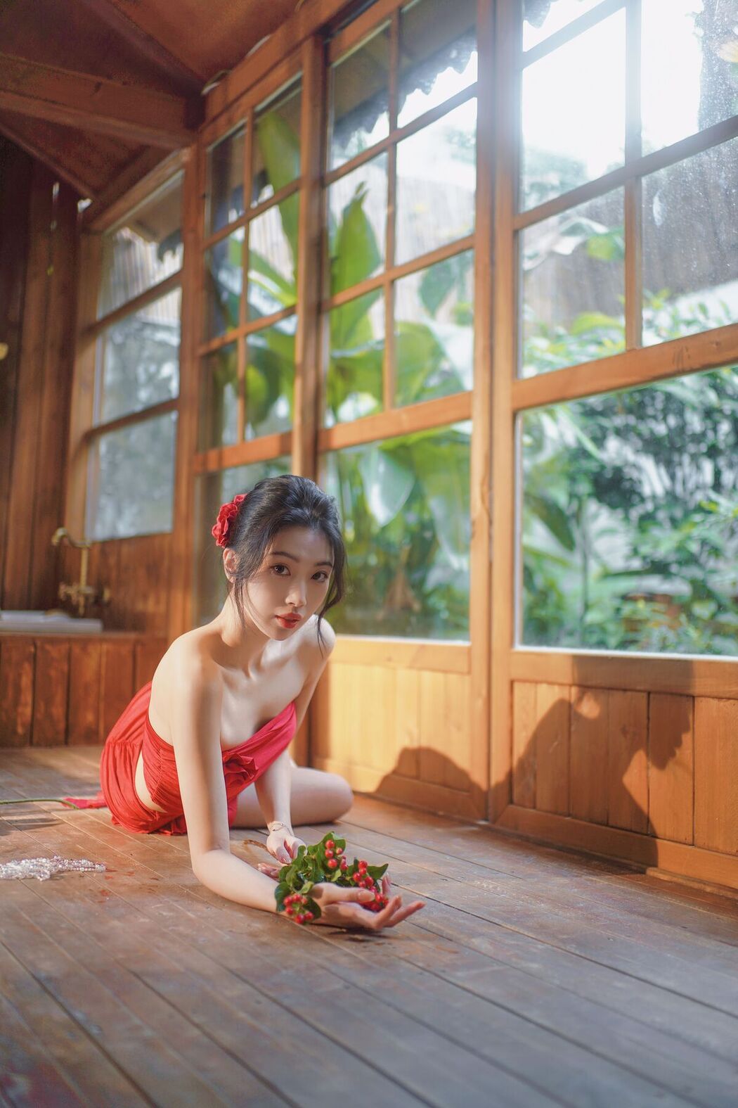 YiTuYu艺图语 Vol.8118 Liya (34P)