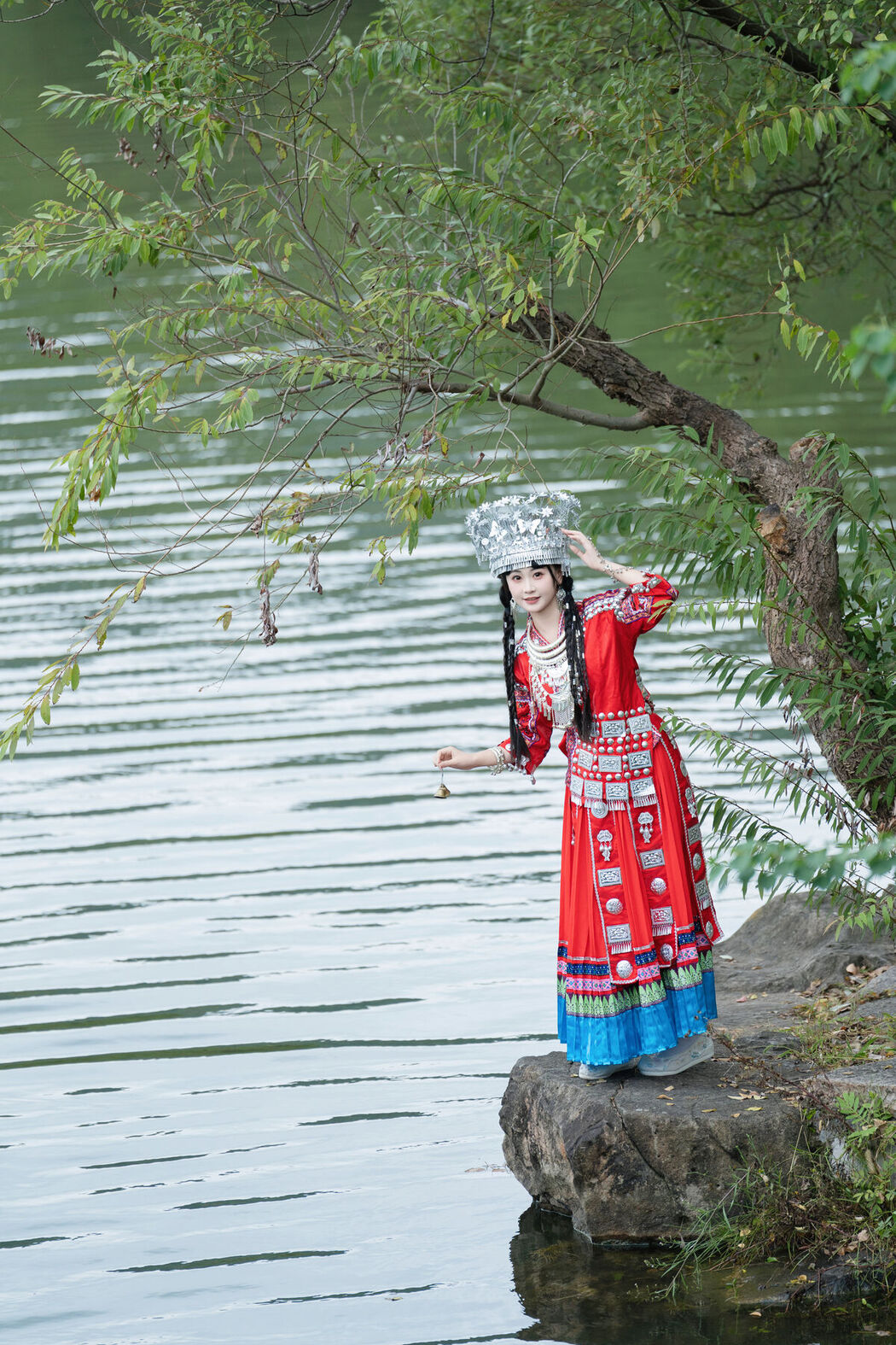 YiTuYu艺图语 Vol.8063 湫一只岁岁 (24P)