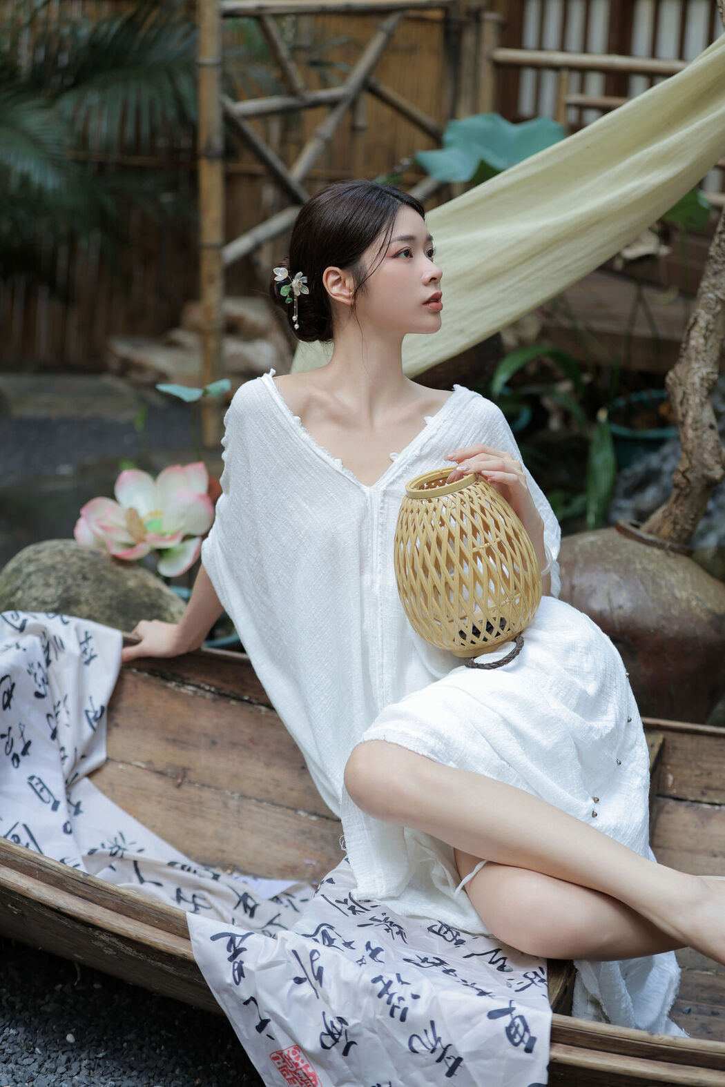 YiTuYu艺图语 Vol.8112 板板酱 (36P)