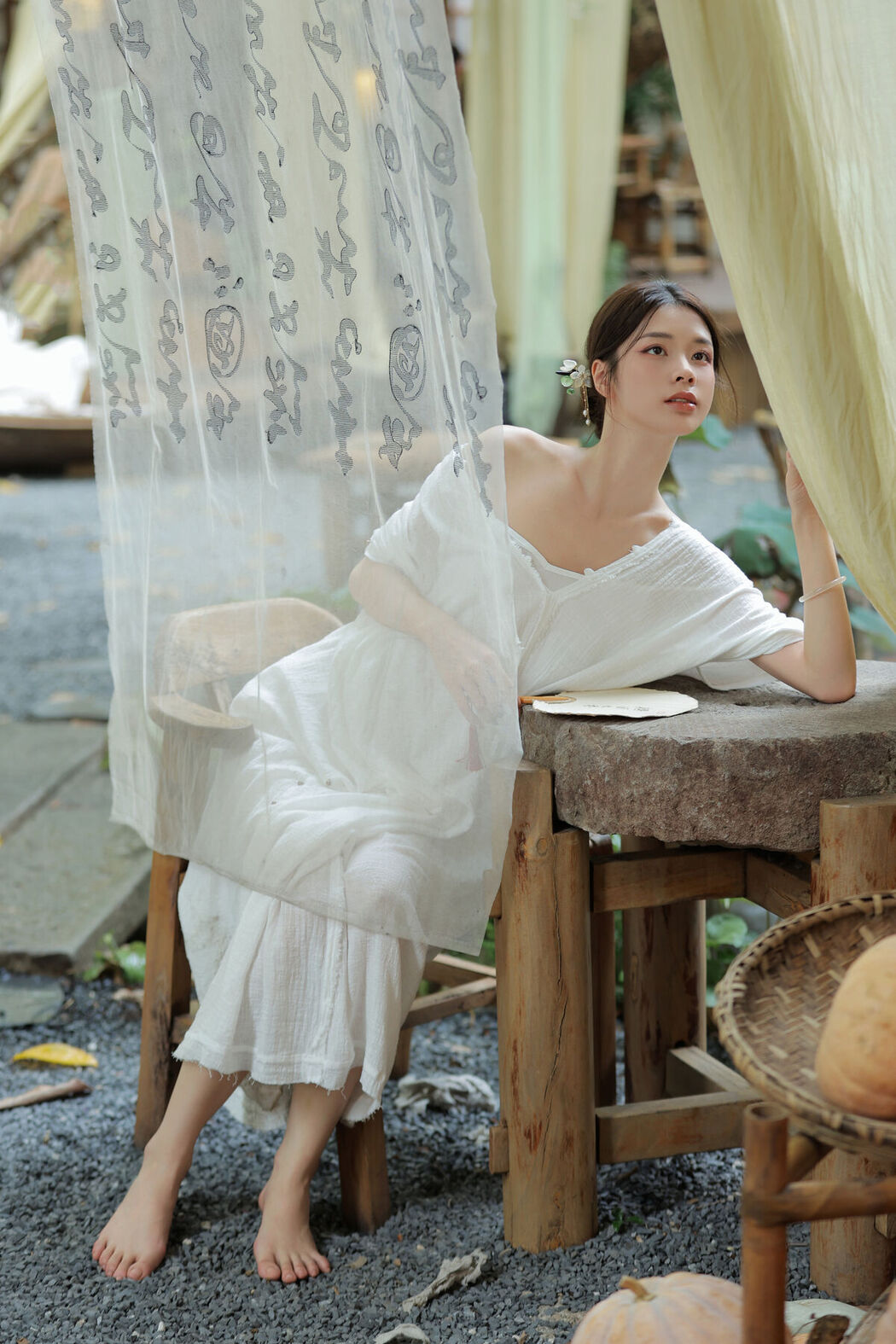 YiTuYu艺图语 Vol.8112 板板酱 (36P)