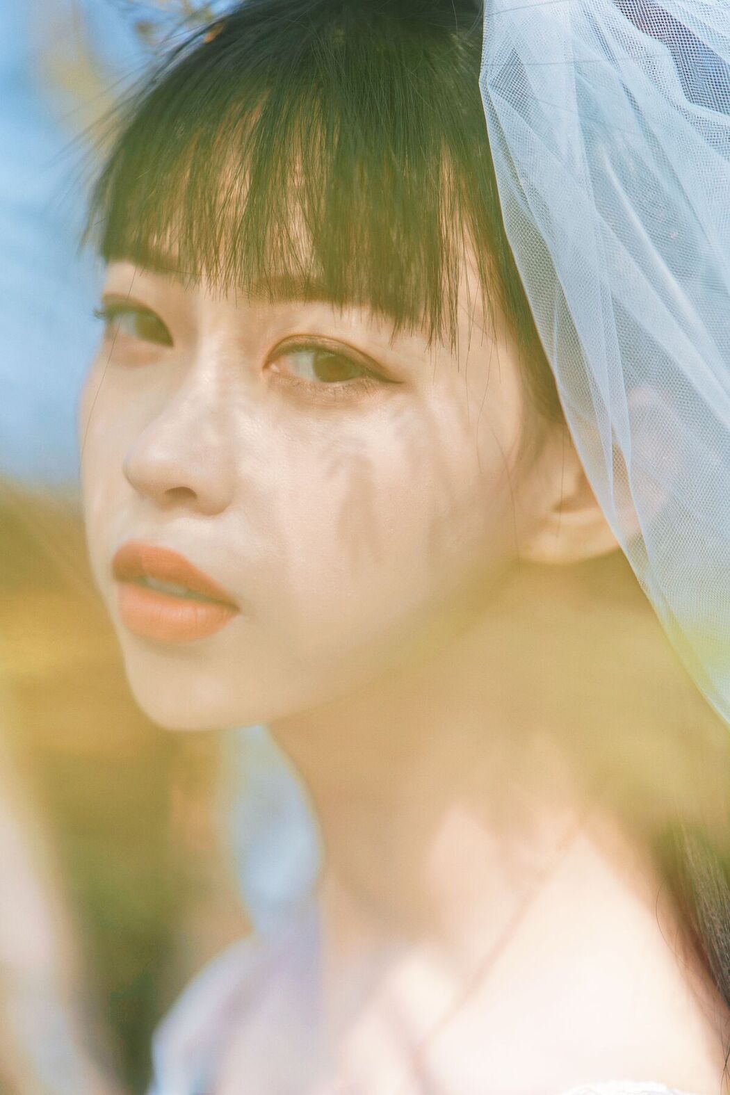 YiTuYu艺图语 Vol.8075 大何 (27P)