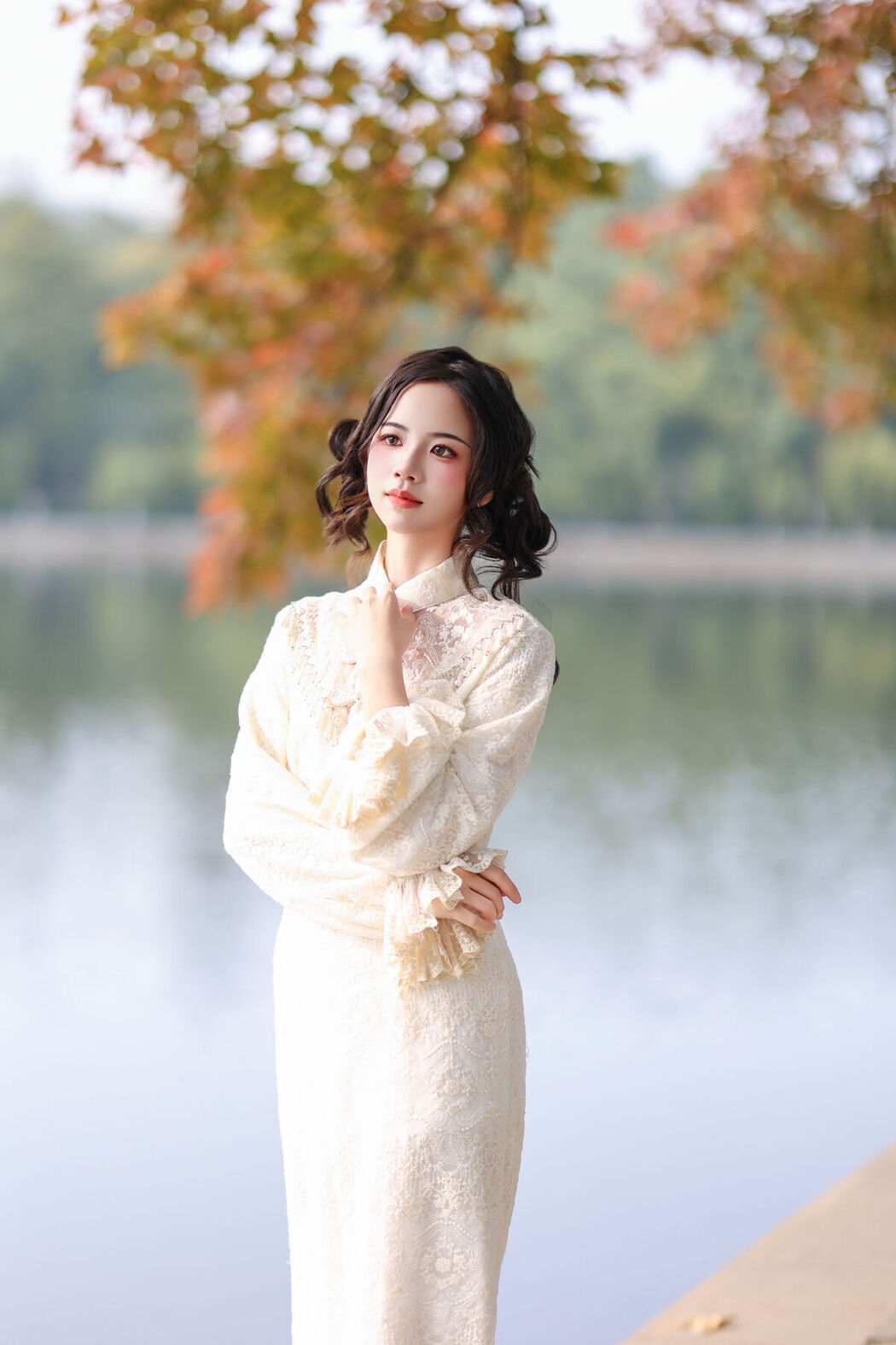 YiTuYu艺图语 Vol.8071 小杜同学 (22P)