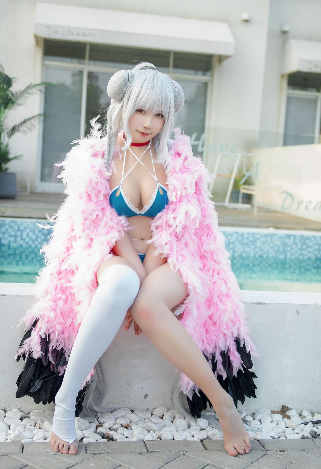 Coser@麻花麻花酱 – 可畏泳装 (16P)
