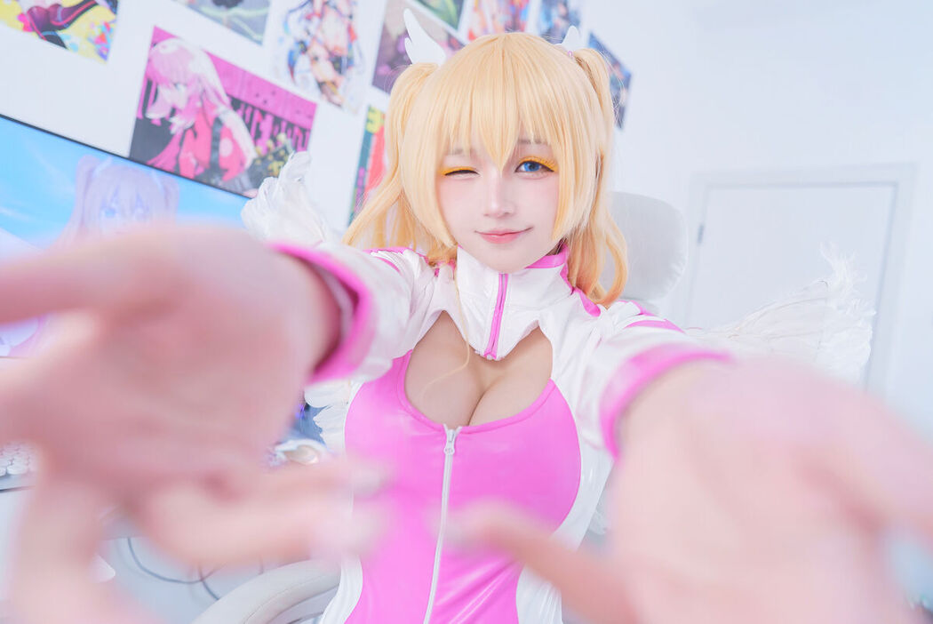 Coser@Takanashi Hanari – Lilliel (61P)