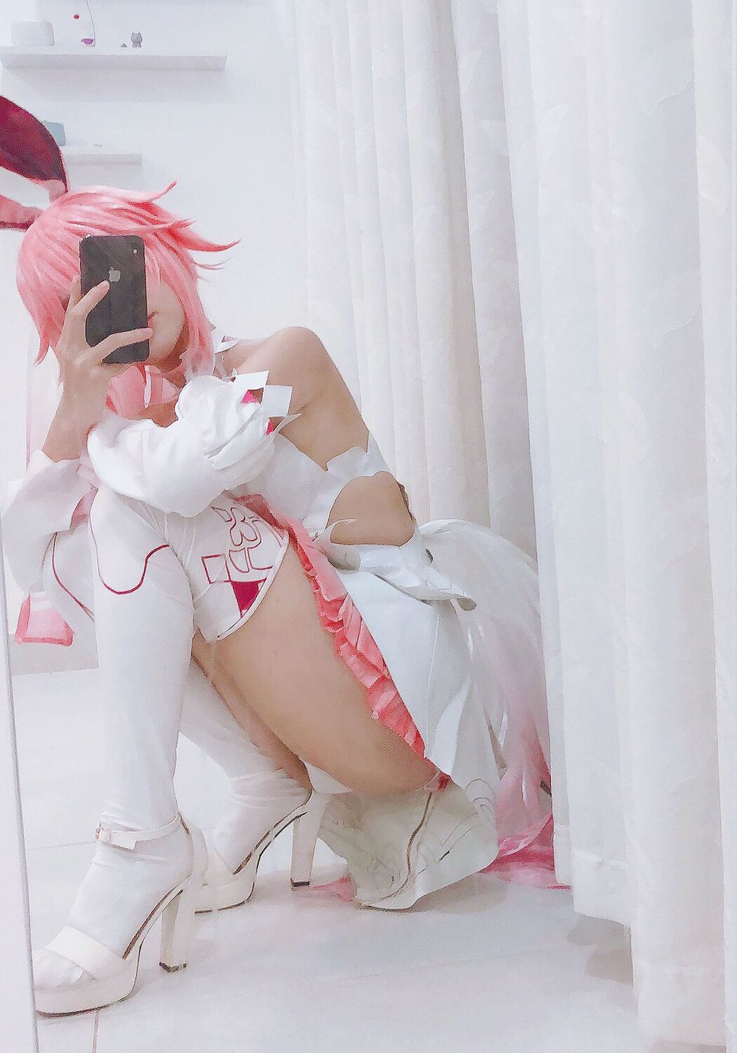Coser@PingPing – Yae Sakura Wedding Dress (14P – 1V)