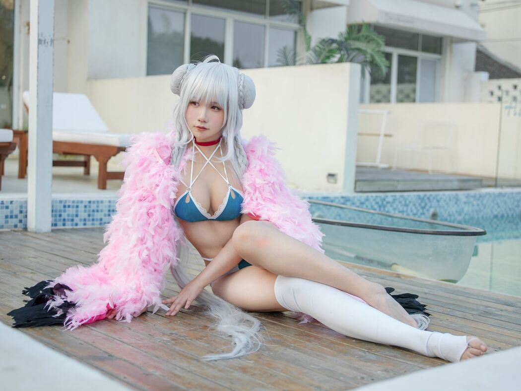 Coser@麻花麻花酱 – 可畏泳装 (16P)