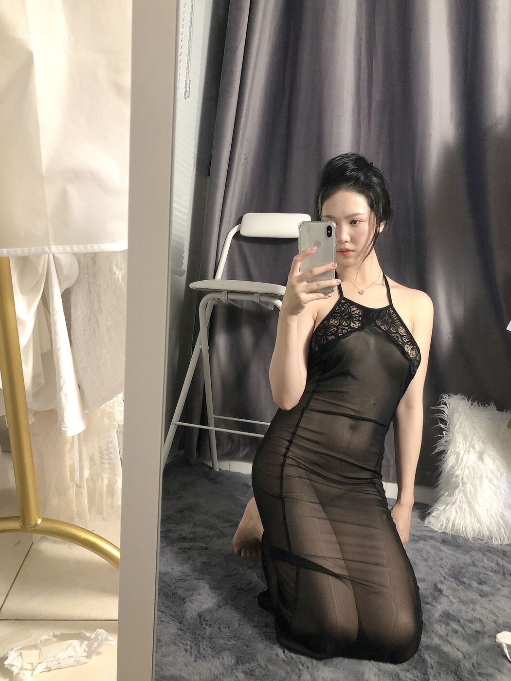 Coser@抖娘-利世 – 透视 (16P – 1V)