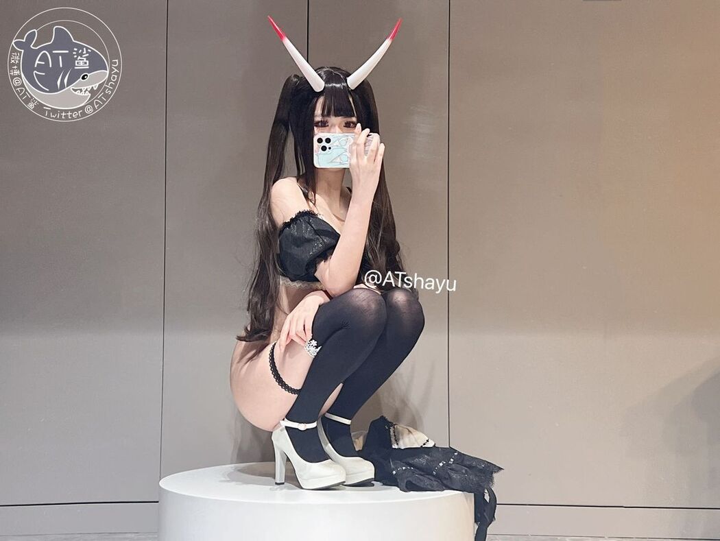Coser@AT鲨 – 碧蓝航线 能代女仆 (84P – 1V)
