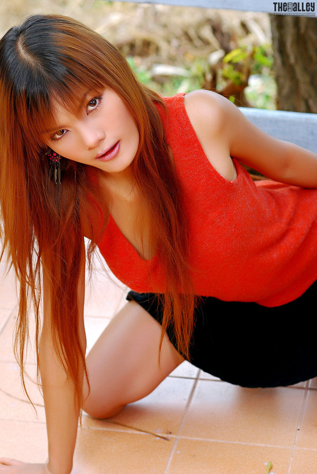 [The Black Alley] Jennifer Lim