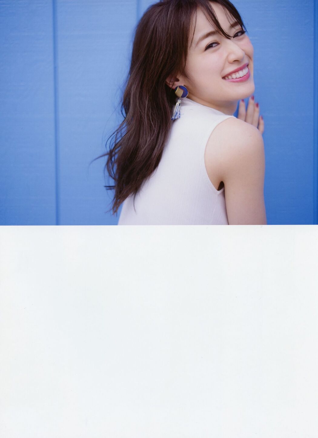 Tomomi Morisaki "High-Spec SEXY Beauty and Hot Spring Trip" [YS-Web] Vol.821