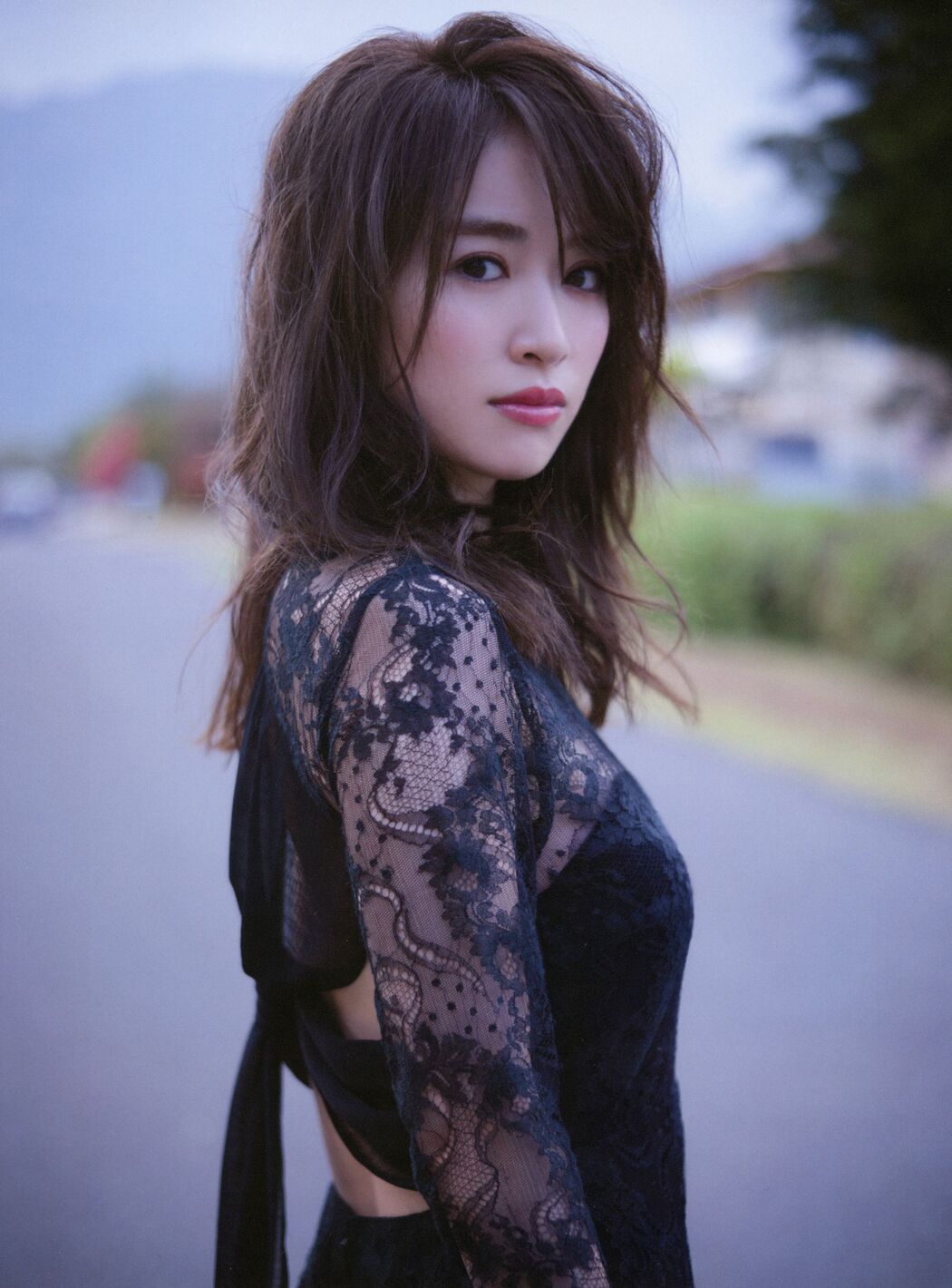Tomomi Morisaki "High-Spec SEXY Beauty and Hot Spring Trip" [YS-Web] Vol.821