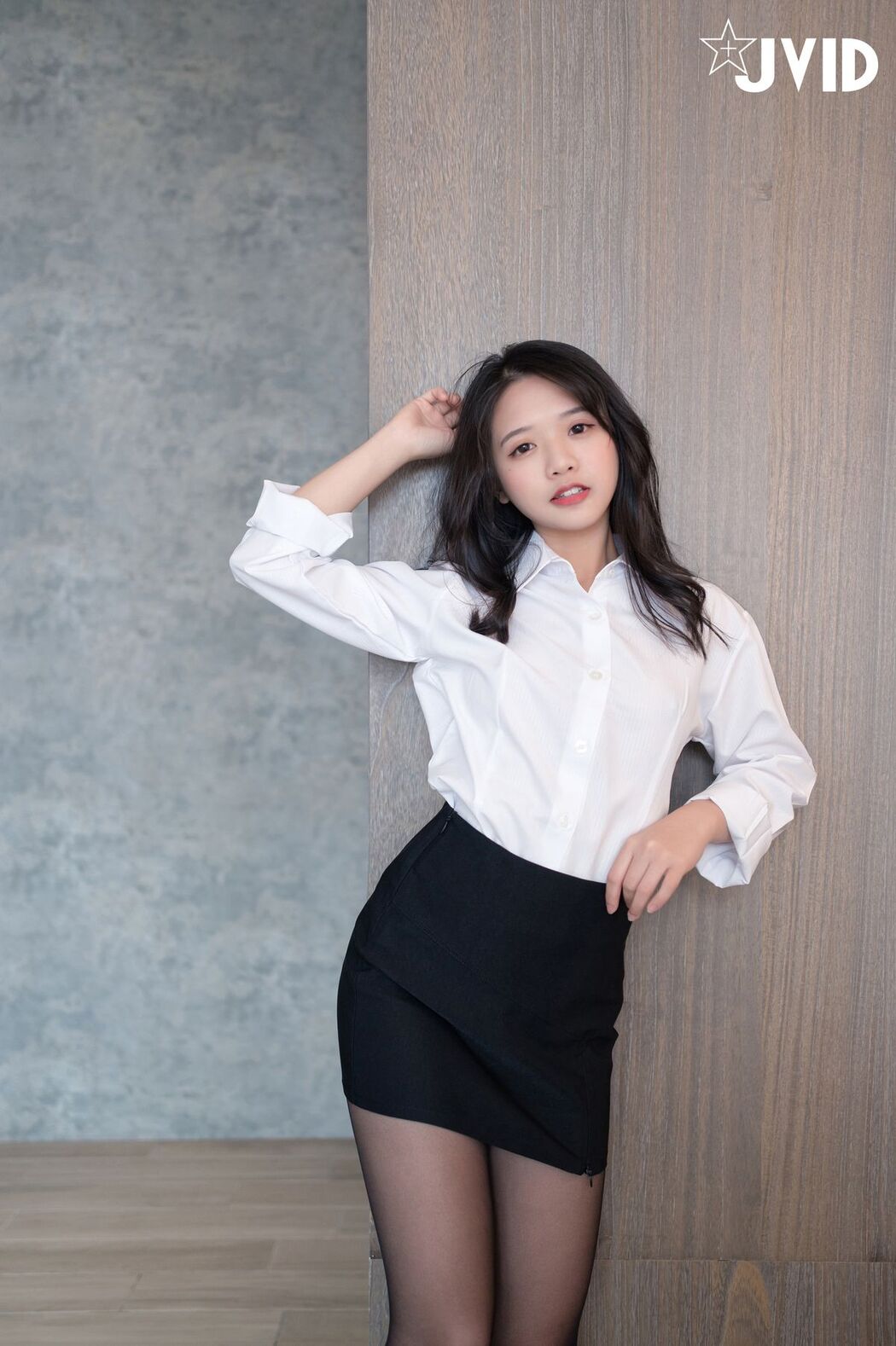 JVID Jia Jia Miao 加加喵 Jamie – 繩縛助理の面試調教 開腿緊縛の強制潮吹 Part01 (49P – 1V)