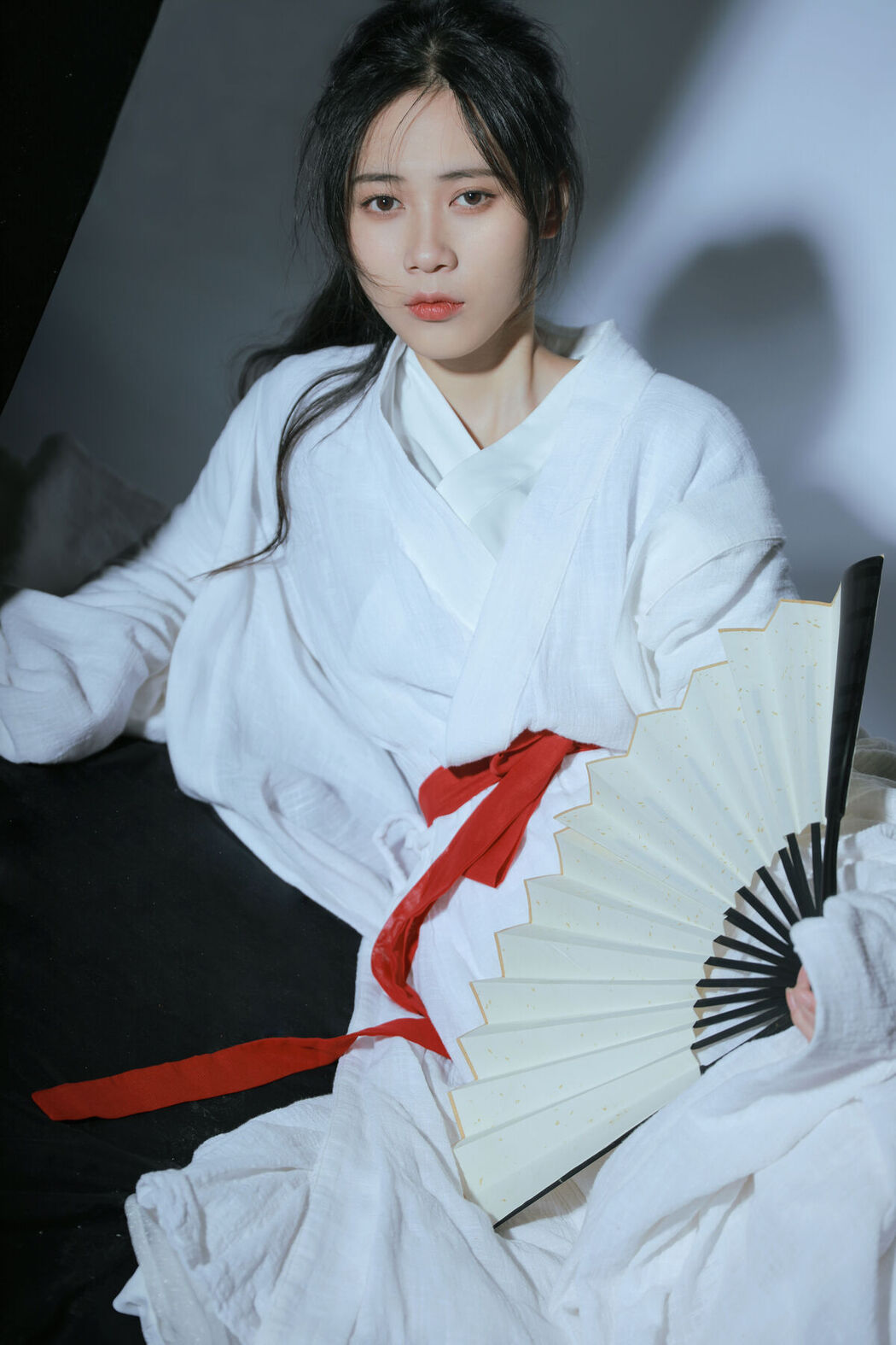 YiTuYu艺图语 Vol.8139 番茄不是番茄 (16P)