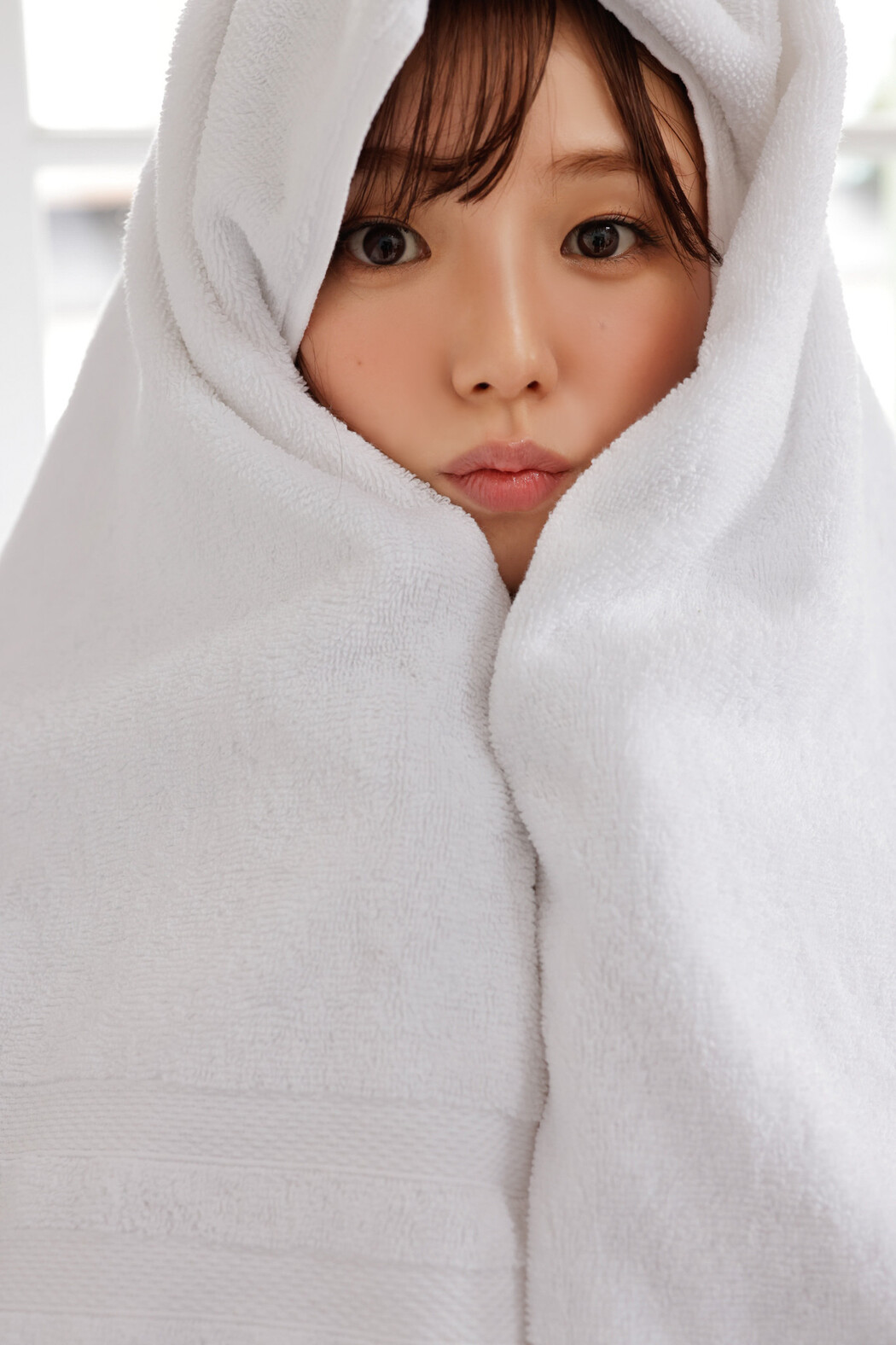 Ai Shinozaki 篠崎愛, FRIDAYデジタル写真集 『minuet』 Set.05 – EVERIA.CLUB