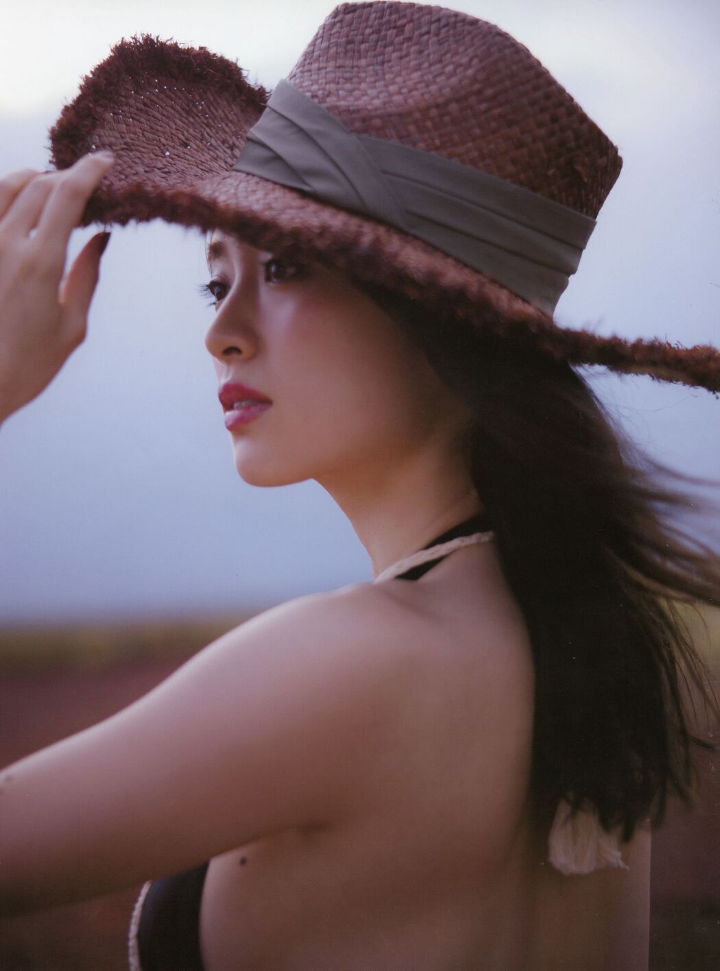 Tomomi Morisaki "High-Spec SEXY Beauty and Hot Spring Trip" [YS-Web] Vol.821
