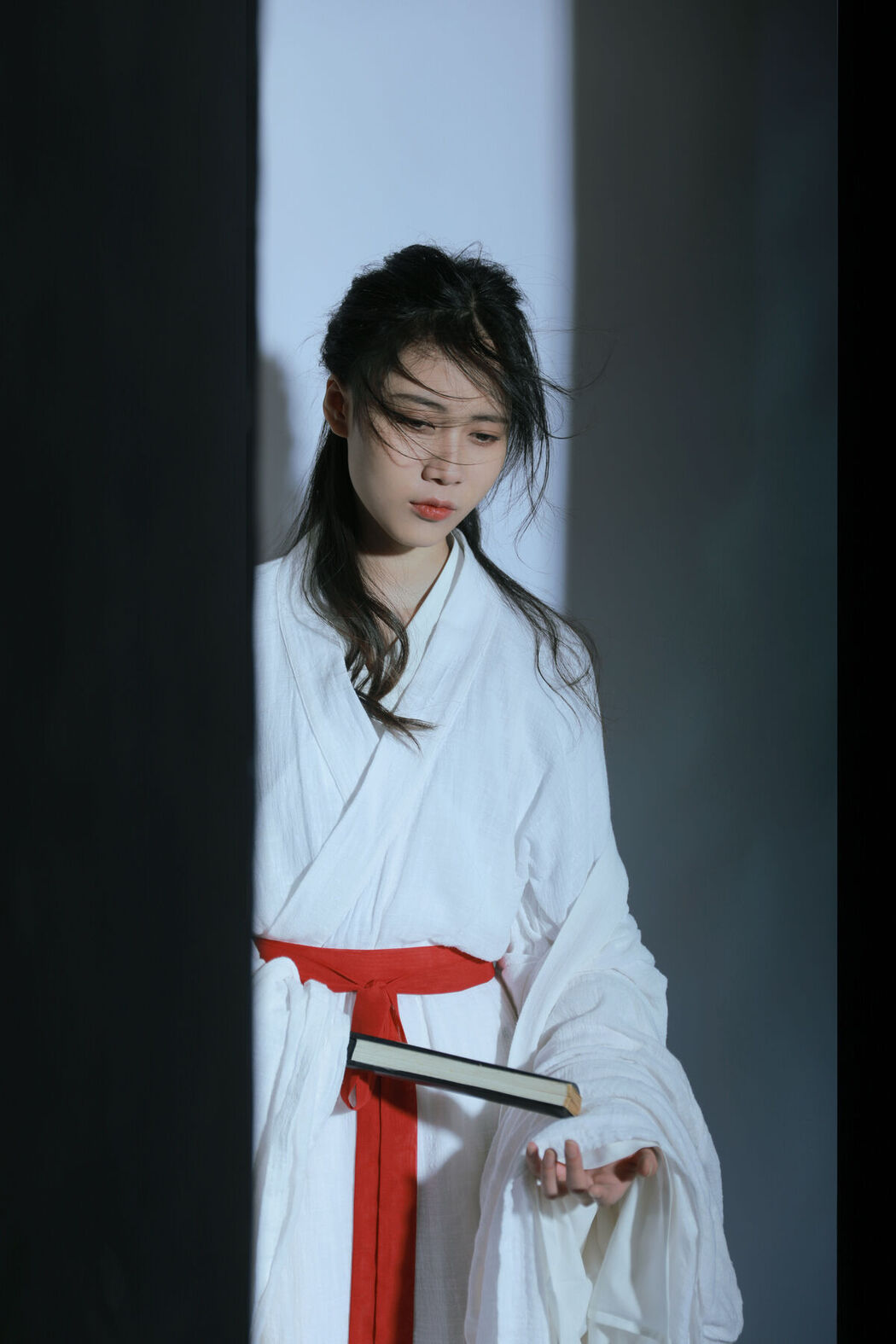 YiTuYu艺图语 Vol.8139 番茄不是番茄 (16P)
