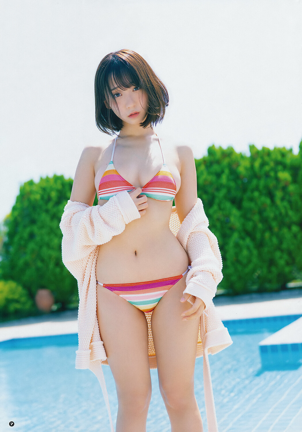 Moe Iori 伊織もえ, Young Gangan 2019 No.19 (ヤングガンガン 2019年19号)