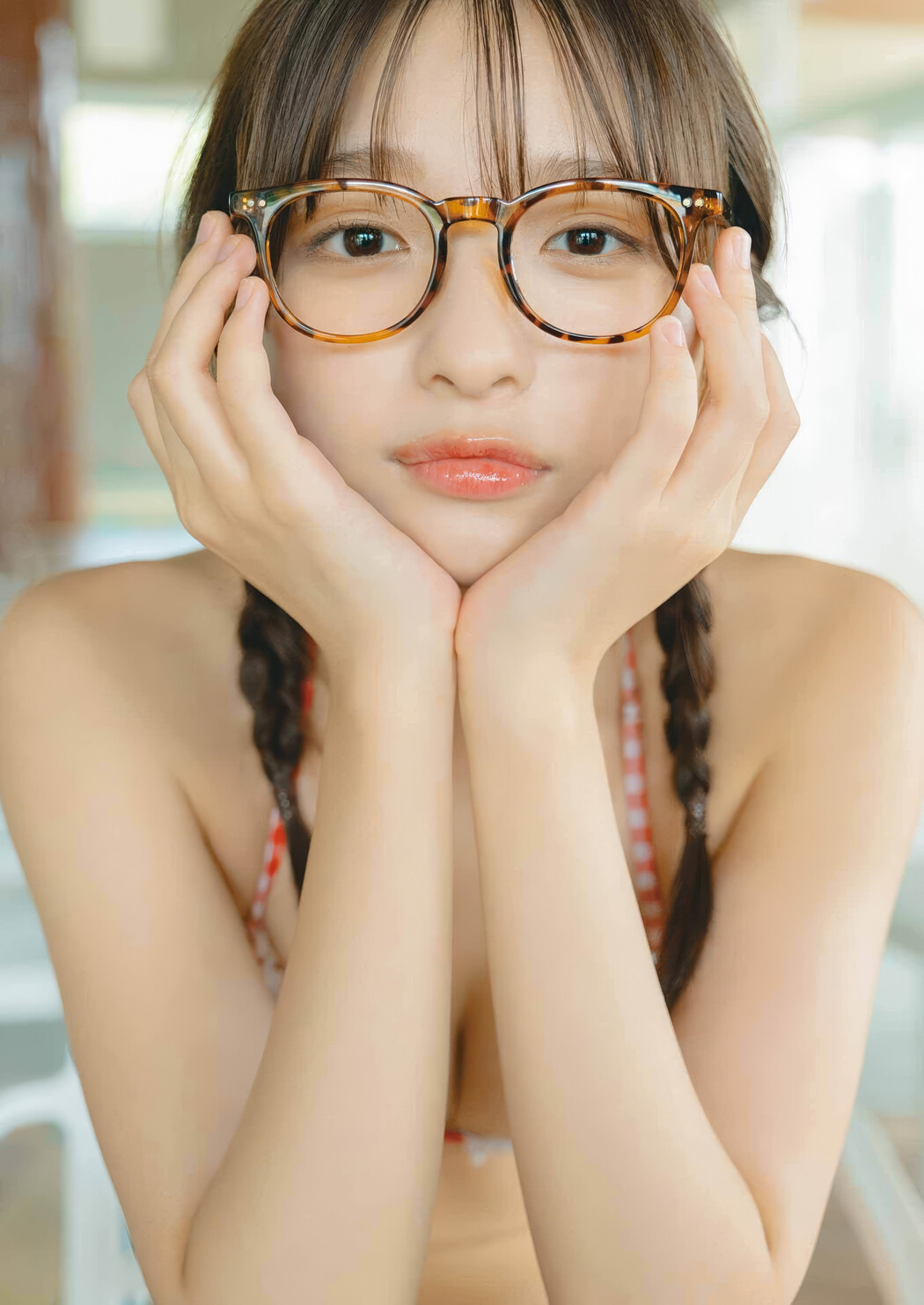 Runa Ichinose 一ノ瀬瑠菜, Young Gangan 2025 No.11 (ヤングガンガン 2025年11号) – EVERIA.CLUB