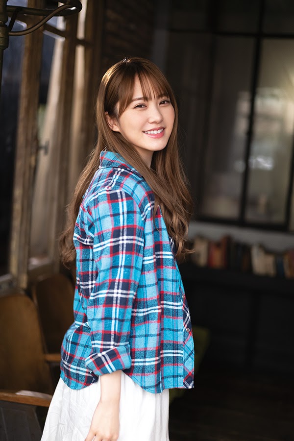 佐々木美玲, 齊藤京子, 加藤史帆, Young Gangan 2021 No.01 (ヤングガンガン 2021年1号)