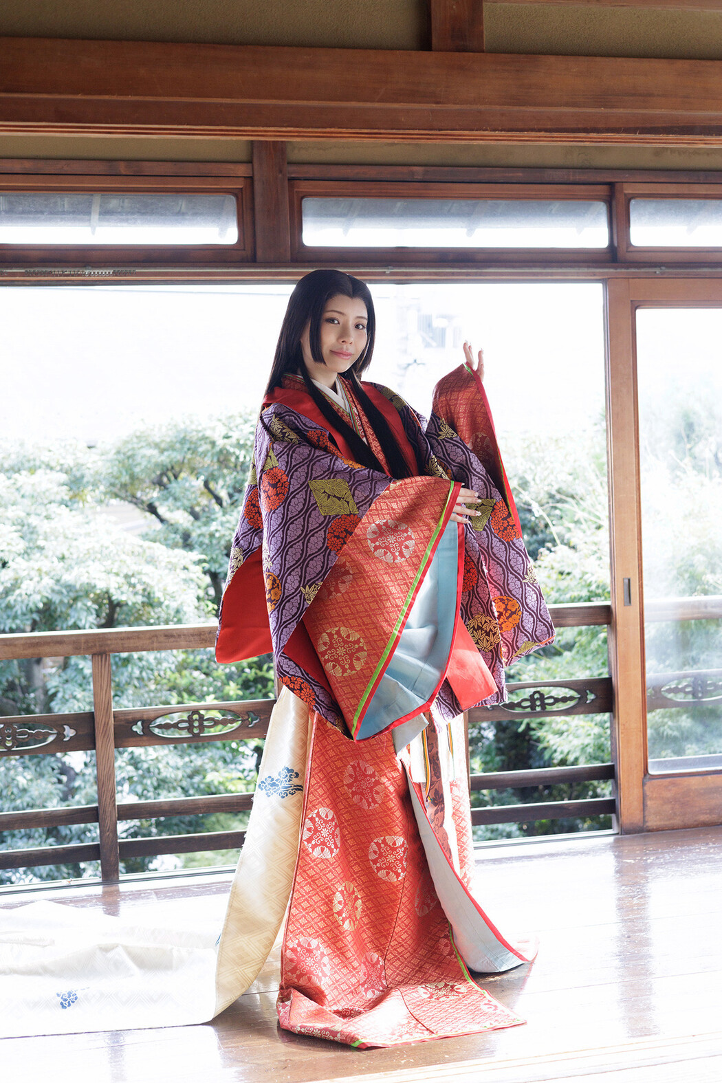 Rei Kamiki 神木麗, FLASHデジタル写真集 『雅で淫らな世界』
