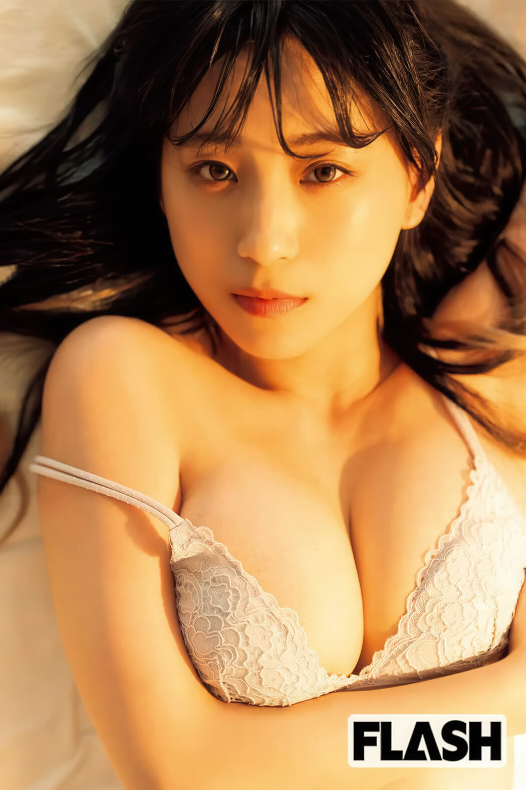 Tsunko つんこ, FLASH 2025.07.08 (フラッシュ 2025年7月8日号)