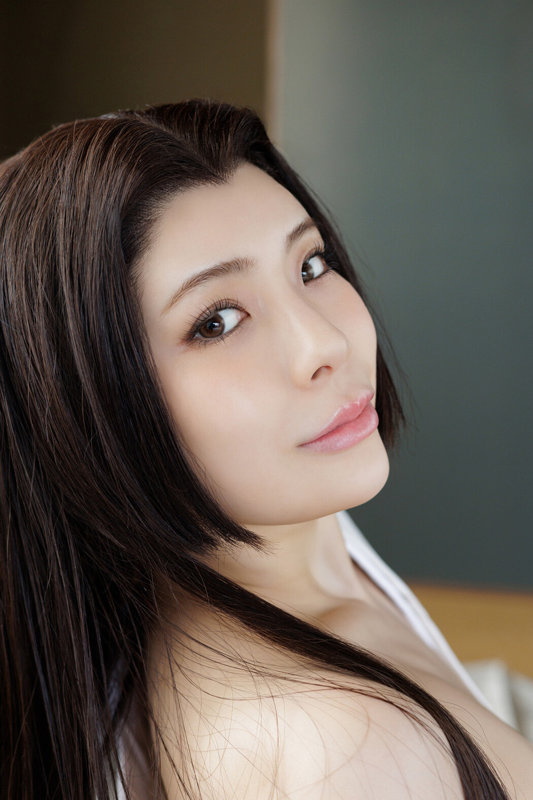 Rei Kamiki 神木麗, FLASHデジタル写真集 『雅で淫らな世界』