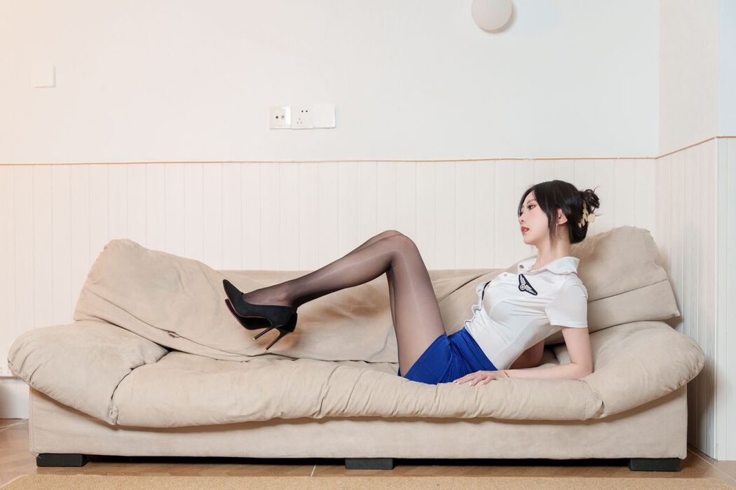 Coser@芋圆侑子 – 空姐 (35P – 1V)