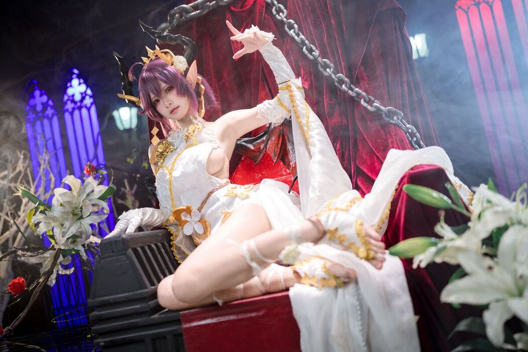 Coser@九柒喵 – 龙姬 (33P)
