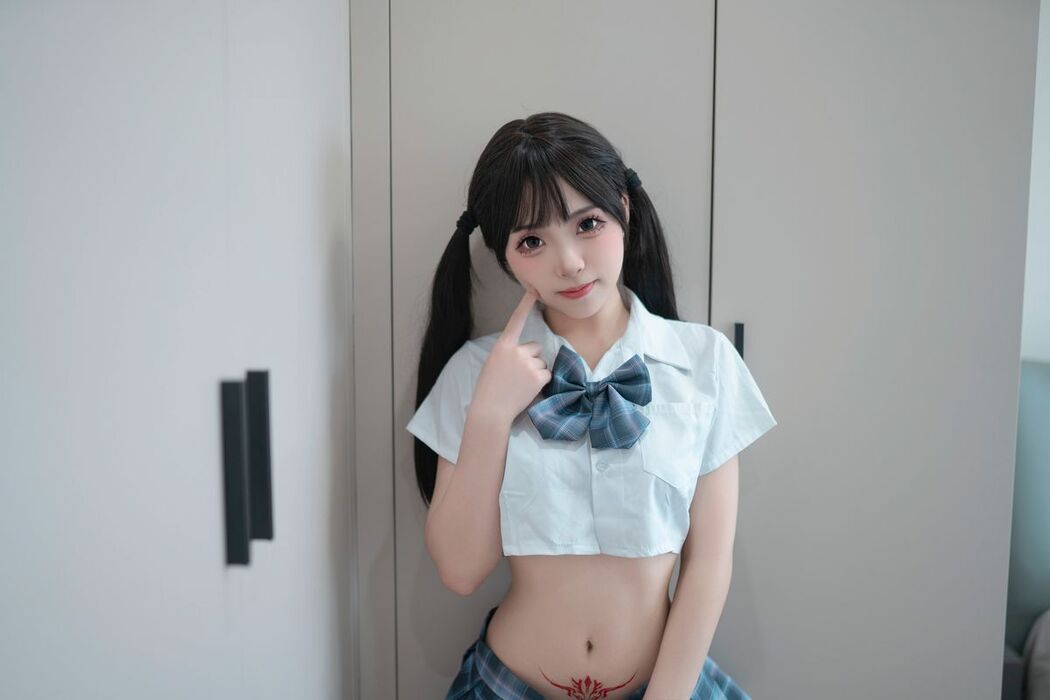 Coser@Bangni邦尼 &#8211; 家有妹妹 (68P &#8211; 10V)