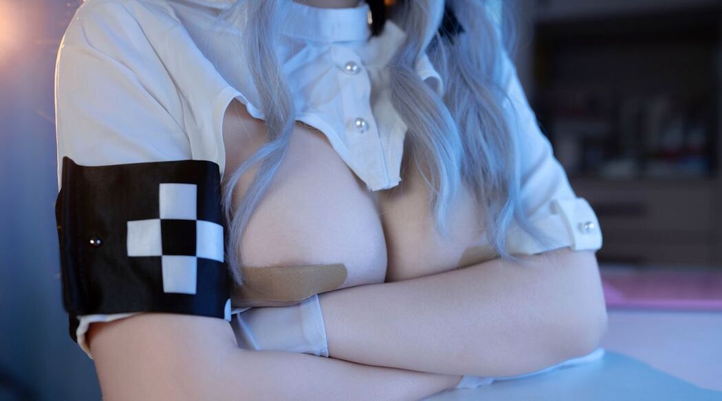 Coser@Bangni邦尼 – 魅魔护士 Part1 (47P)