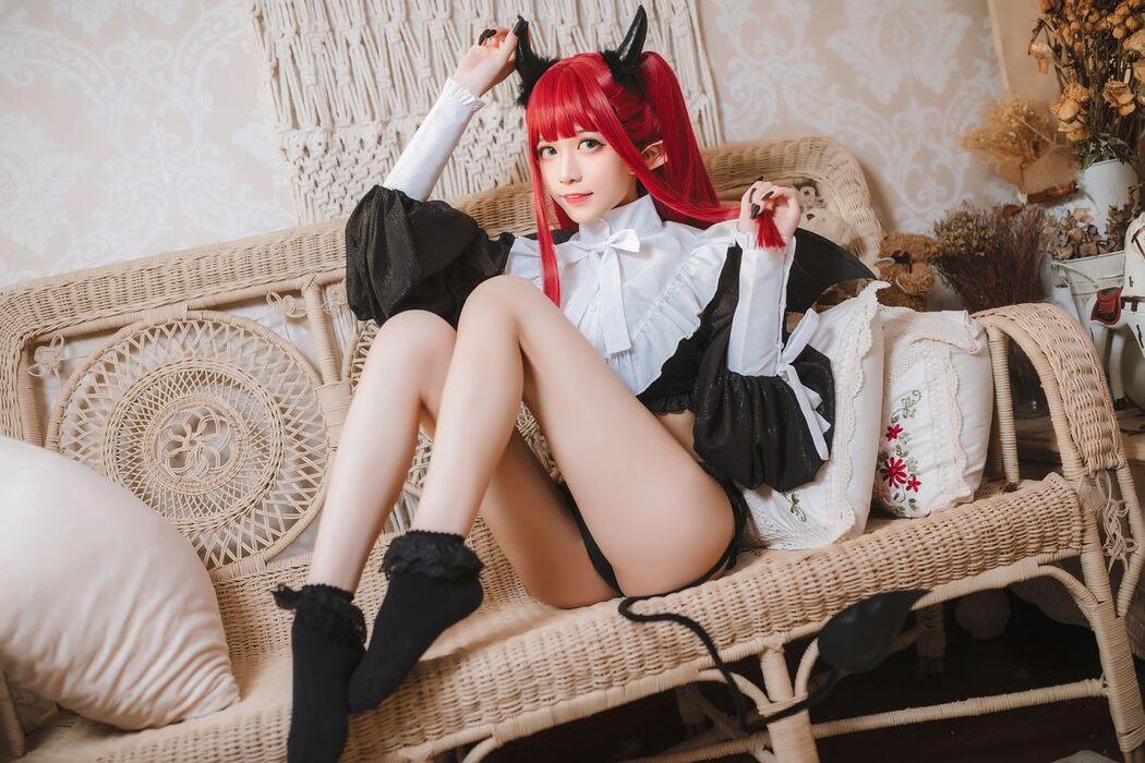 Coser@Tomoyo酱 – 更衣人偶 利兹魅魔 (24P)
