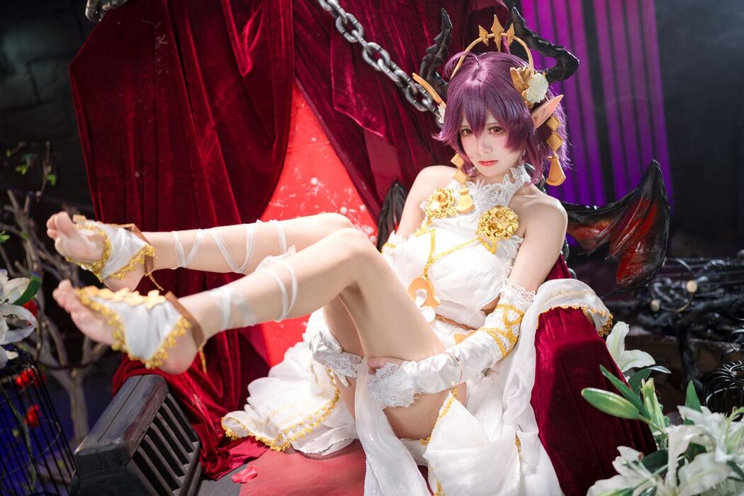 Coser@九柒喵 – 龙姬 (33P)