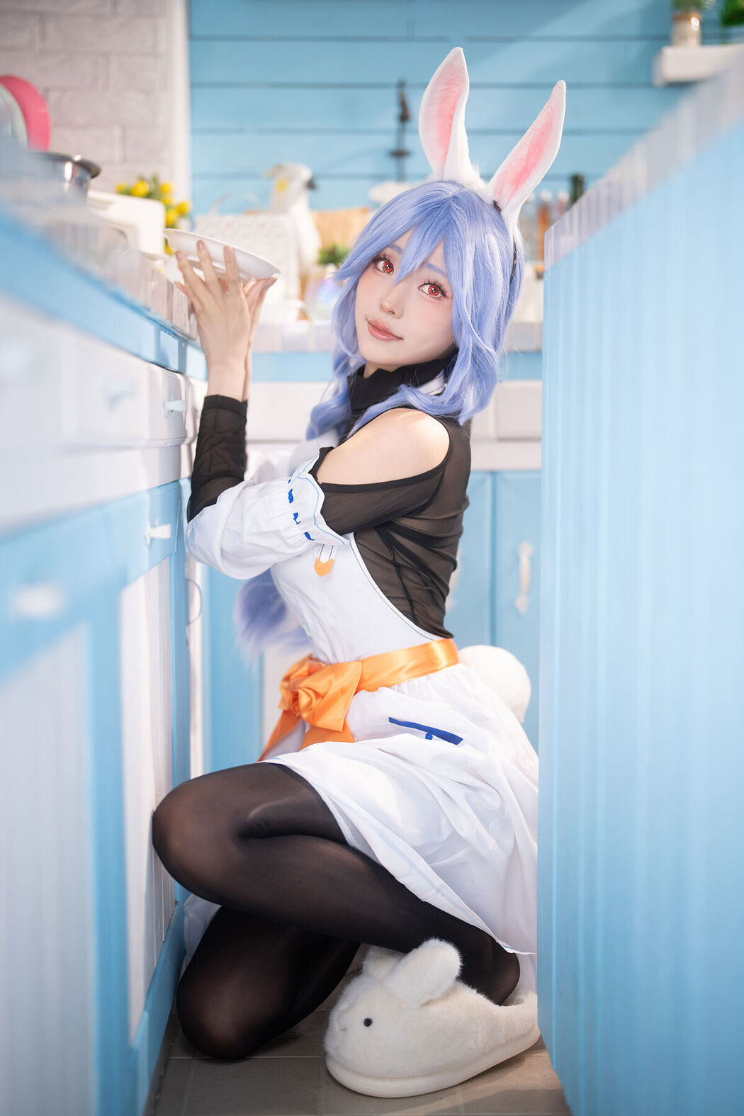 Coser@Ely_eee ElyEE子 – Usada Pekora Mama (19P – 3V)