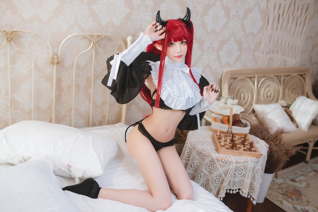 Coser@Tomoyo酱 – 更衣人偶 利兹魅魔 (24P)